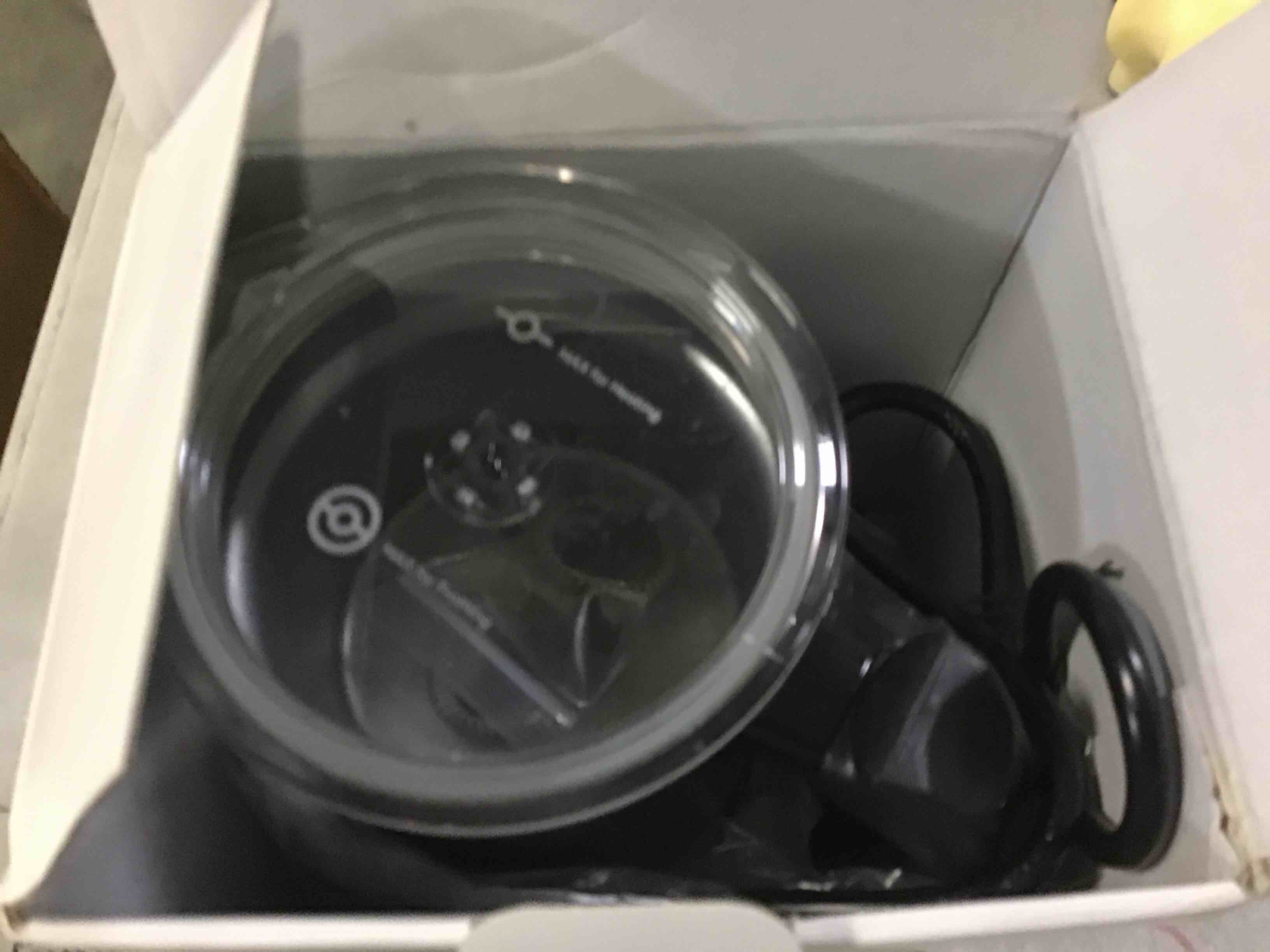 https://s3.amazonaws.com/lotting-images-prod/bidfta/RED4874977_1682087326098.jpeg