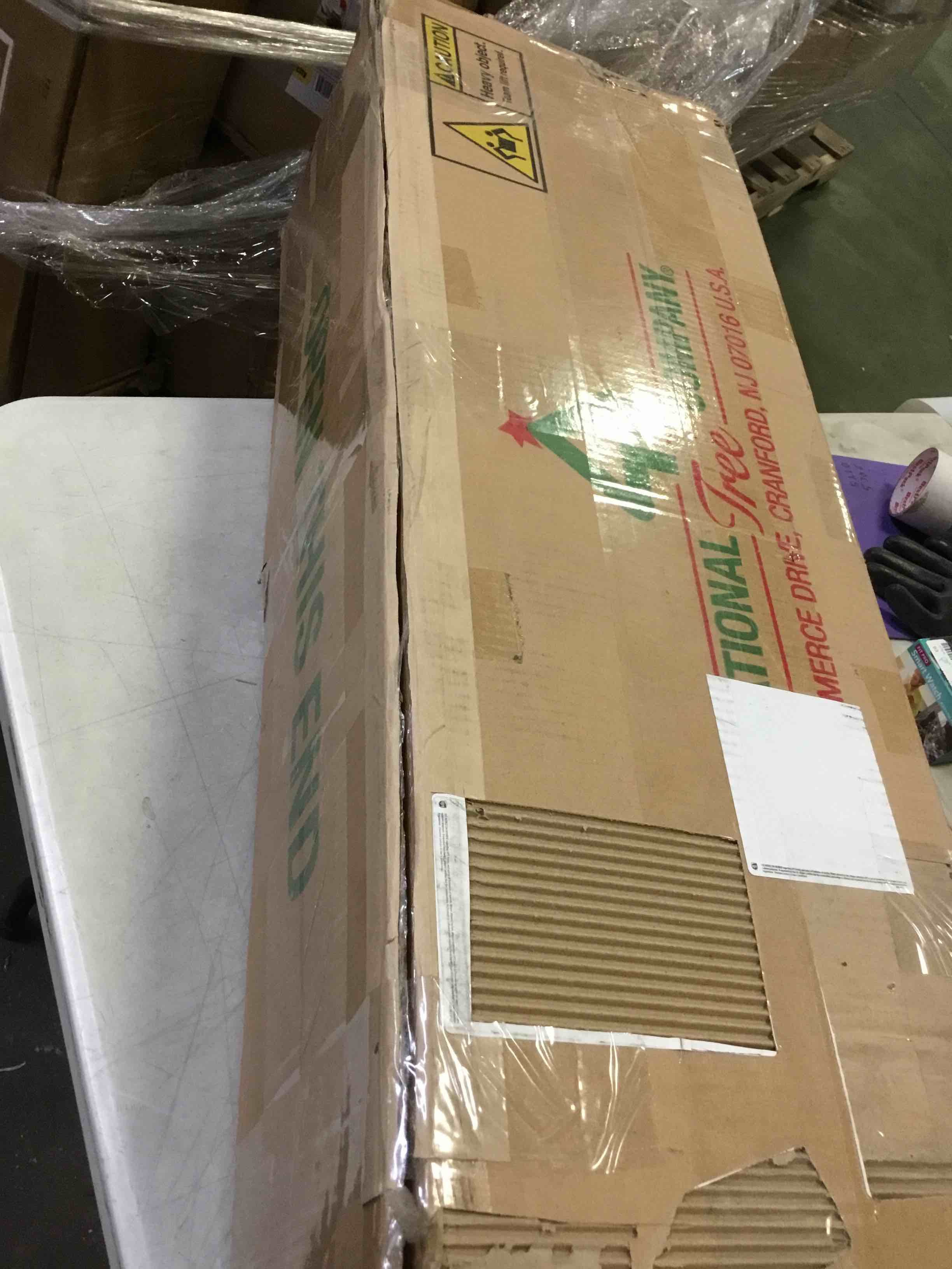 https://s3.amazonaws.com/lotting-images-prod/bidfta/RED4882411_1684942299596.jpeg