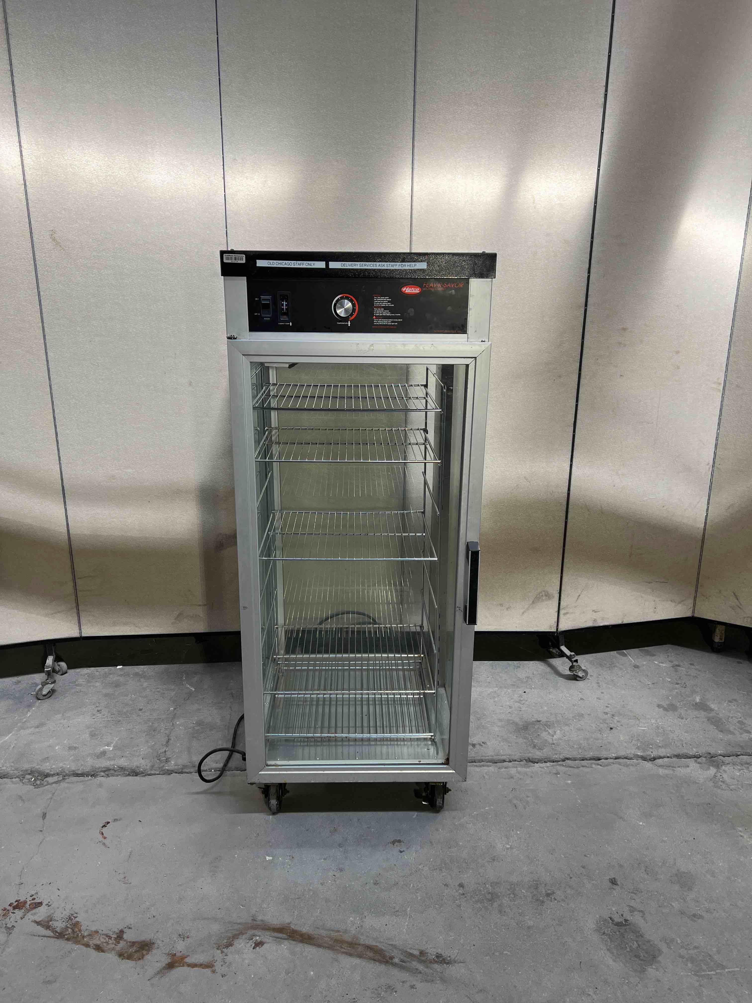 HATCO 8 RACK HEATED PIZZA HOLDING CABINET ON CASTERS