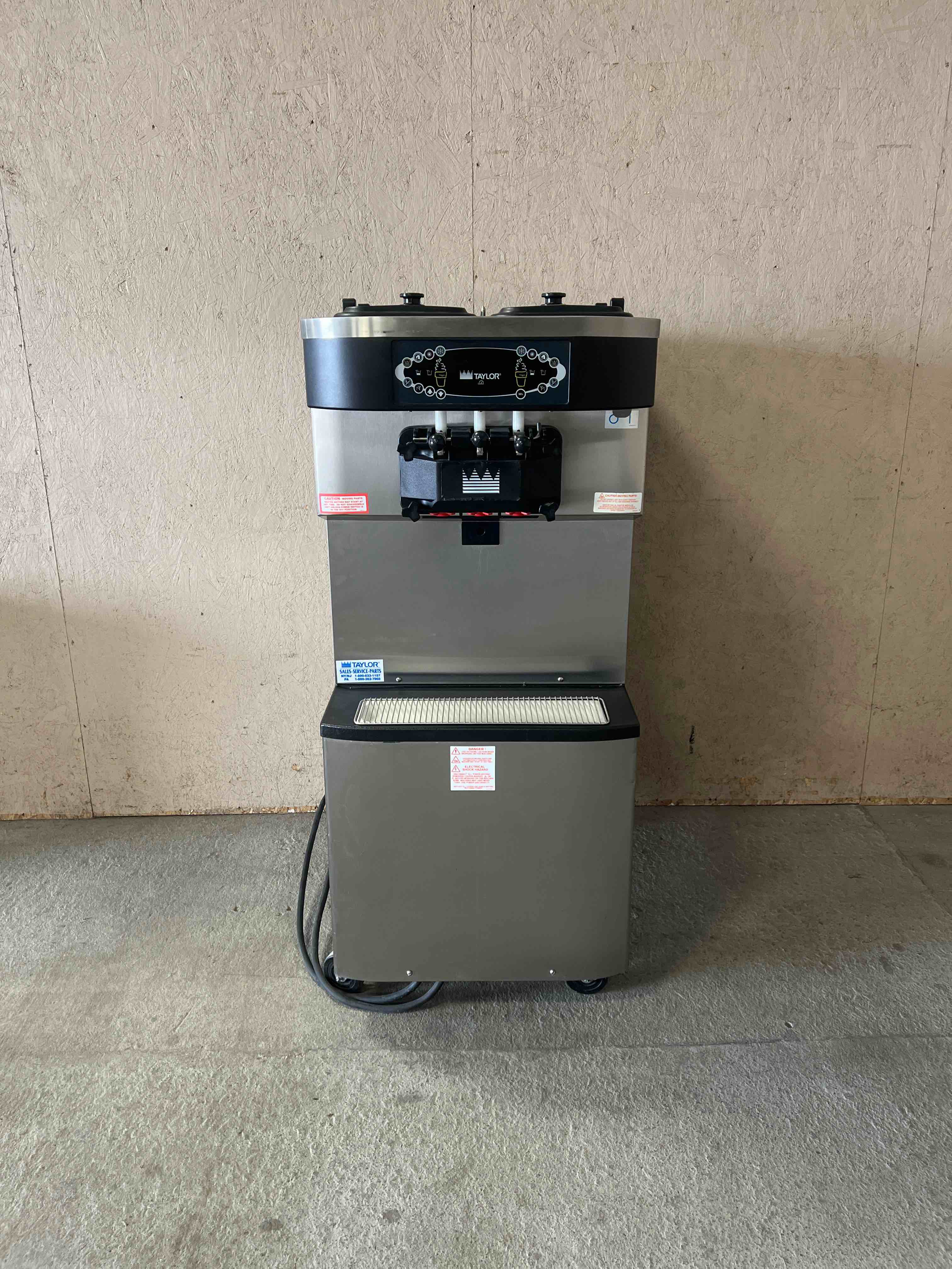 TAYLOR CROWN TWO FLAVOR WITH TWIST AIR-COOLED SINGLE PHASE SOFT SERVE ICE CREAM MACHINE ON CASTERS