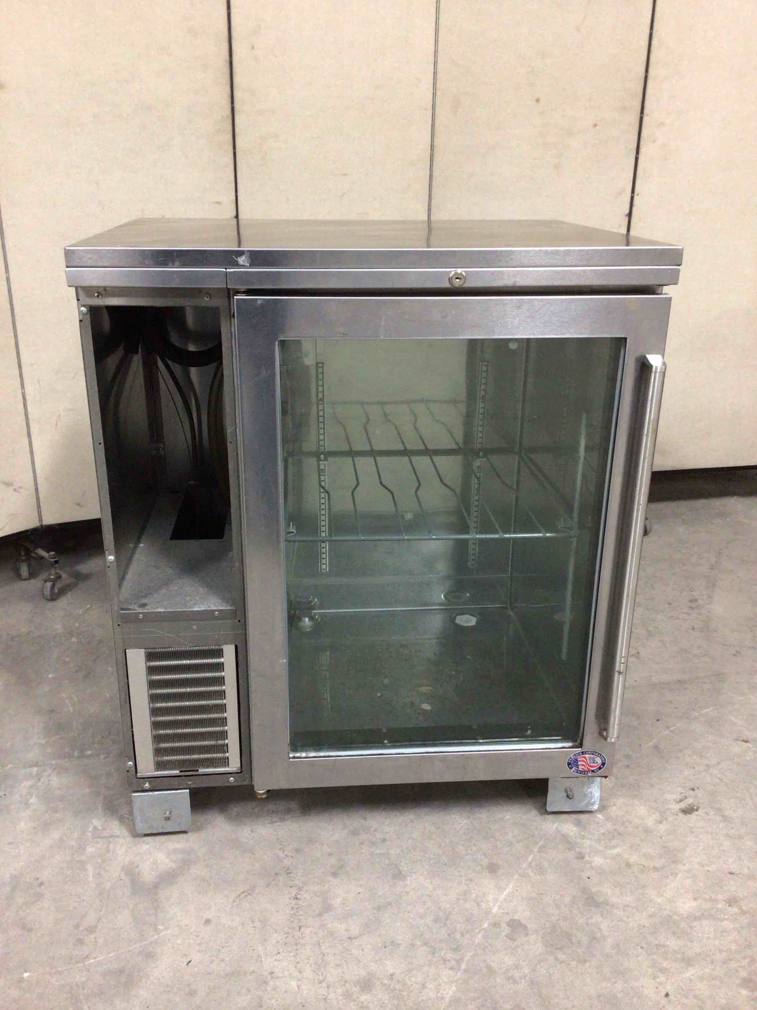 PERLICK 32 INCH SINGLE GLASS DOOR BACK BAR REFRIGERATOR 