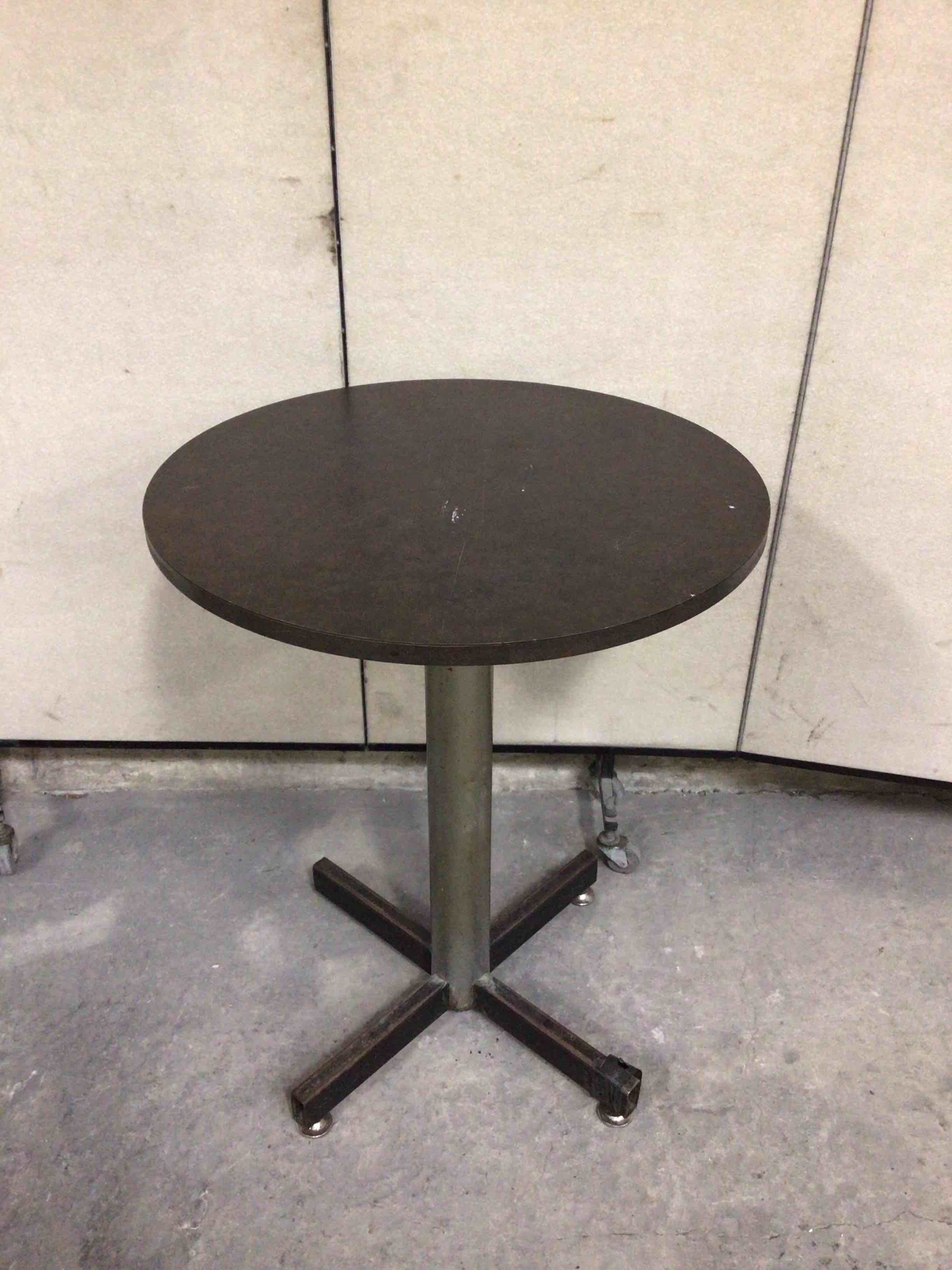 24 INCH CIRCULAR STANDARD HEIGHT DINING TABLE