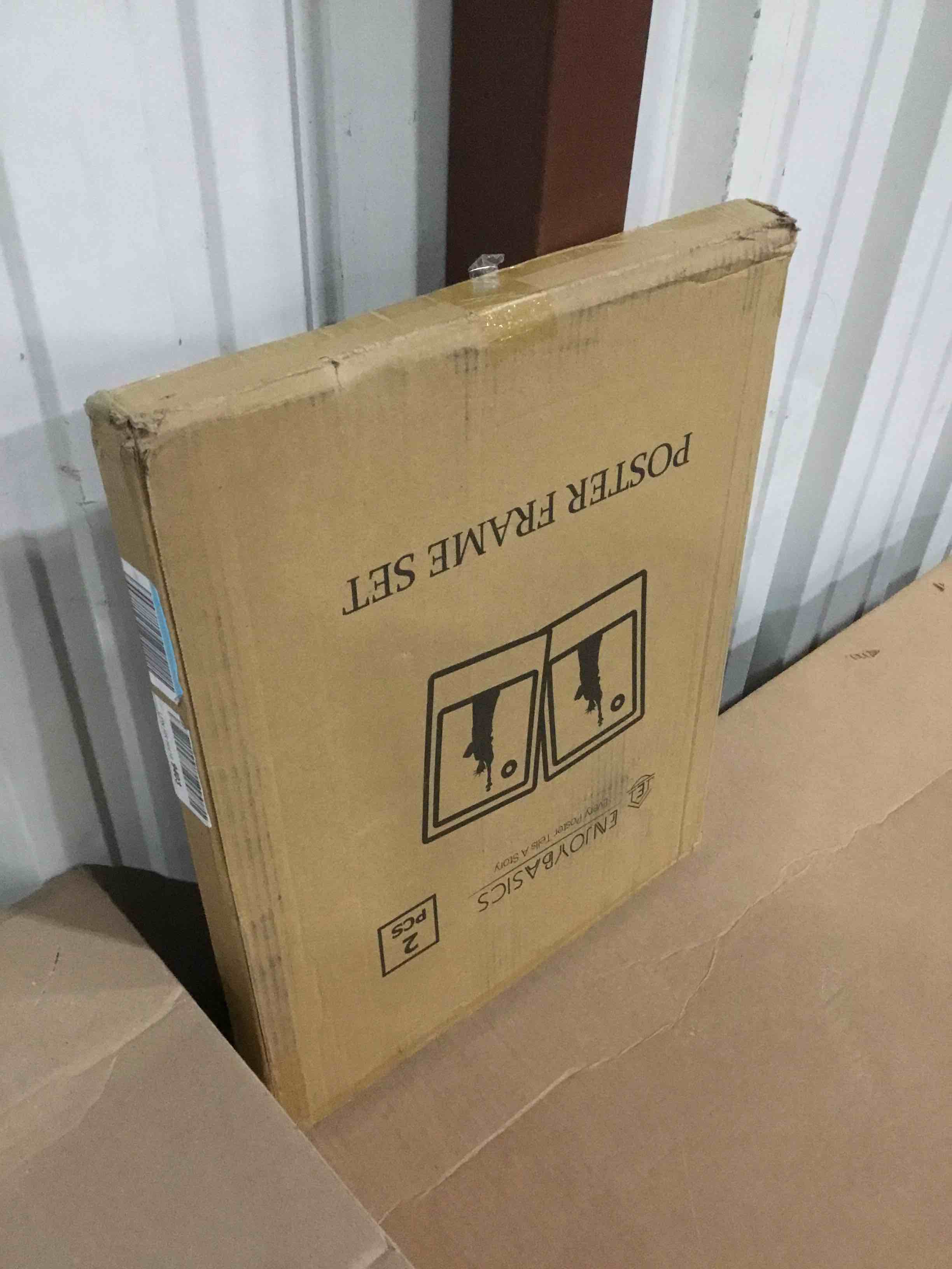 https://s3.amazonaws.com/lotting-images-prod/bidfta/RED4927944_1706282196330.jpeg