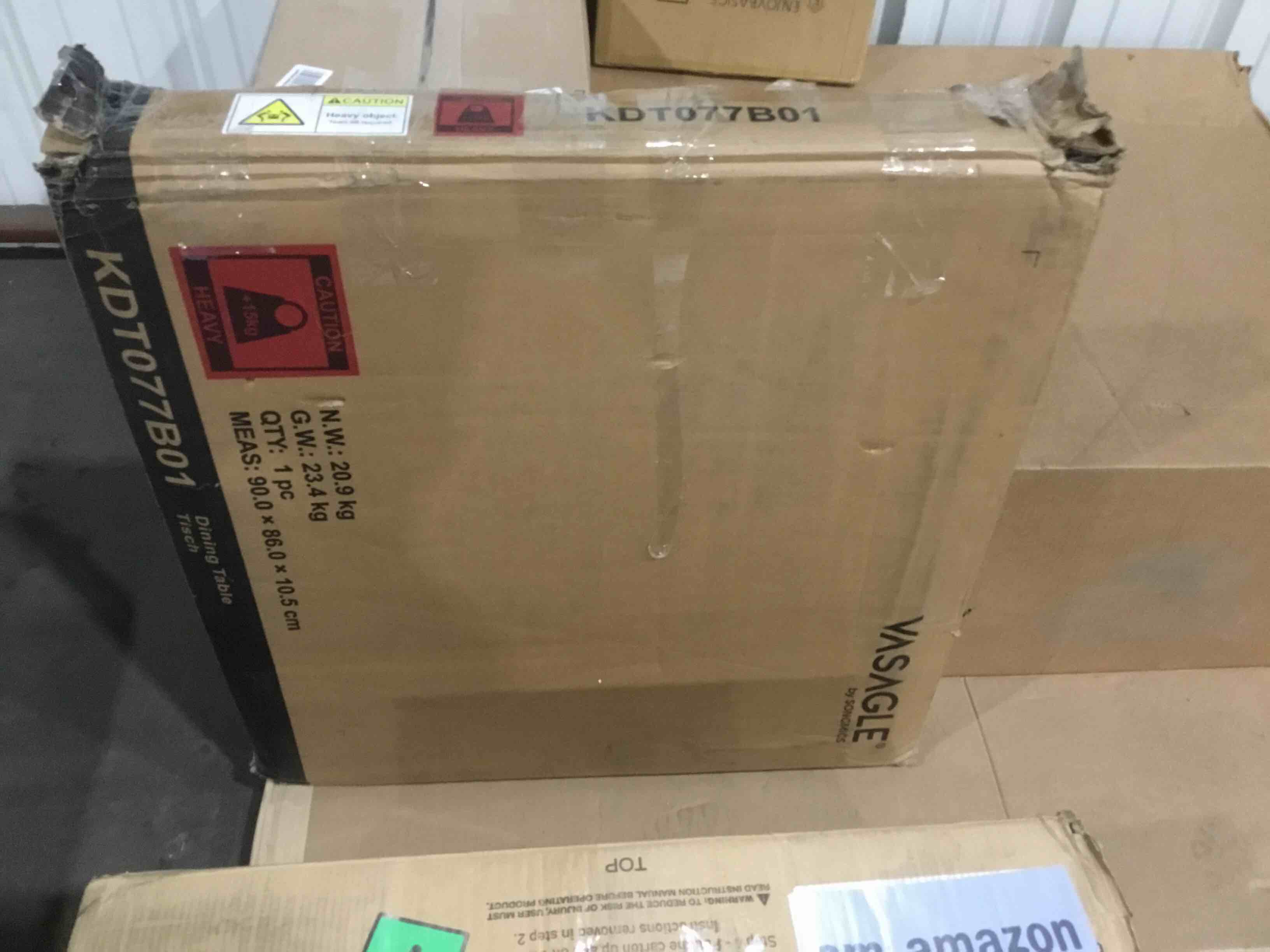 https://s3.amazonaws.com/lotting-images-prod/bidfta/RED4927948_1706283693490.jpeg