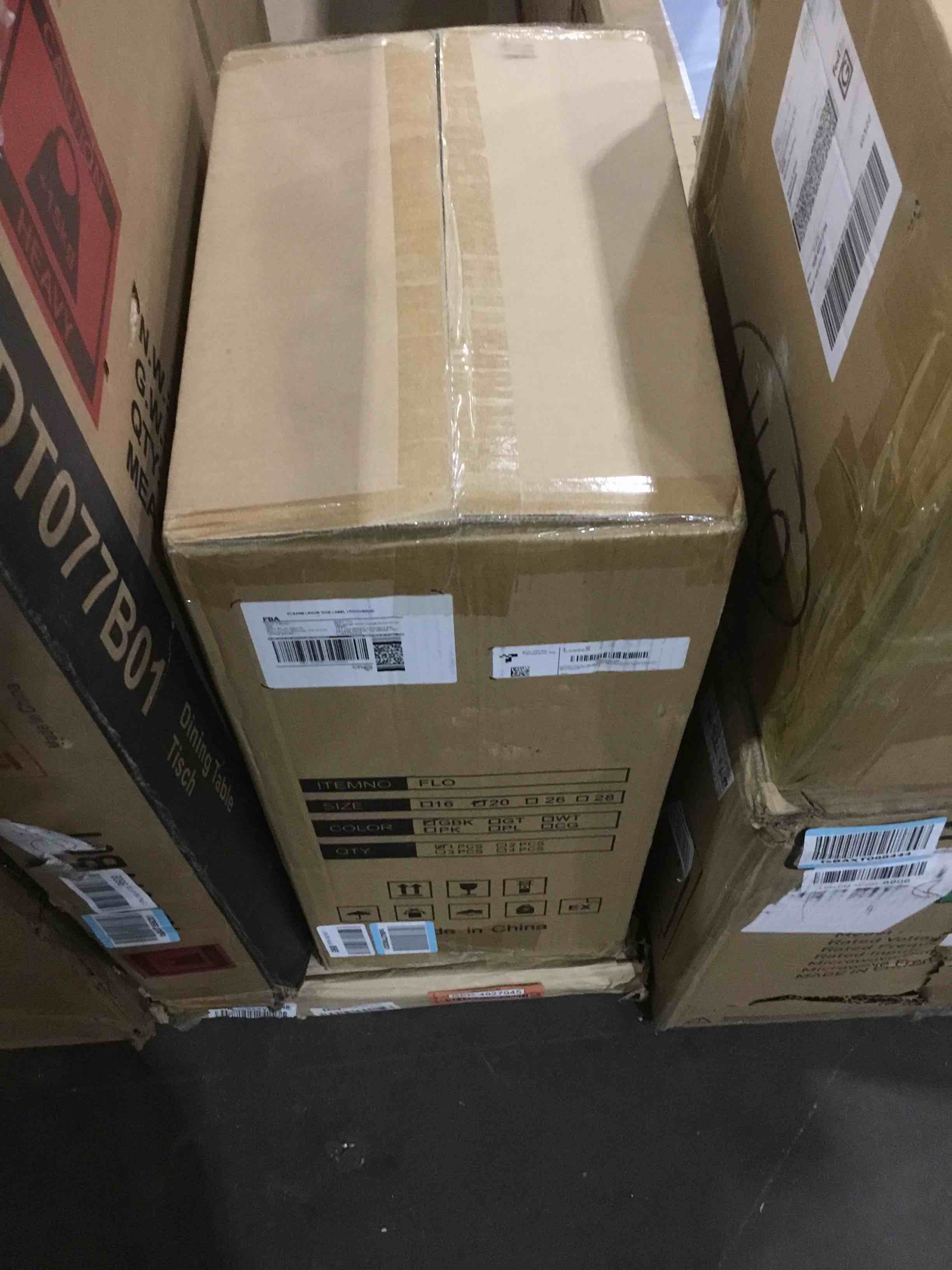 https://s3.amazonaws.com/lotting-images-prod/bidfta/RED4927956_1706286481383.jpeg