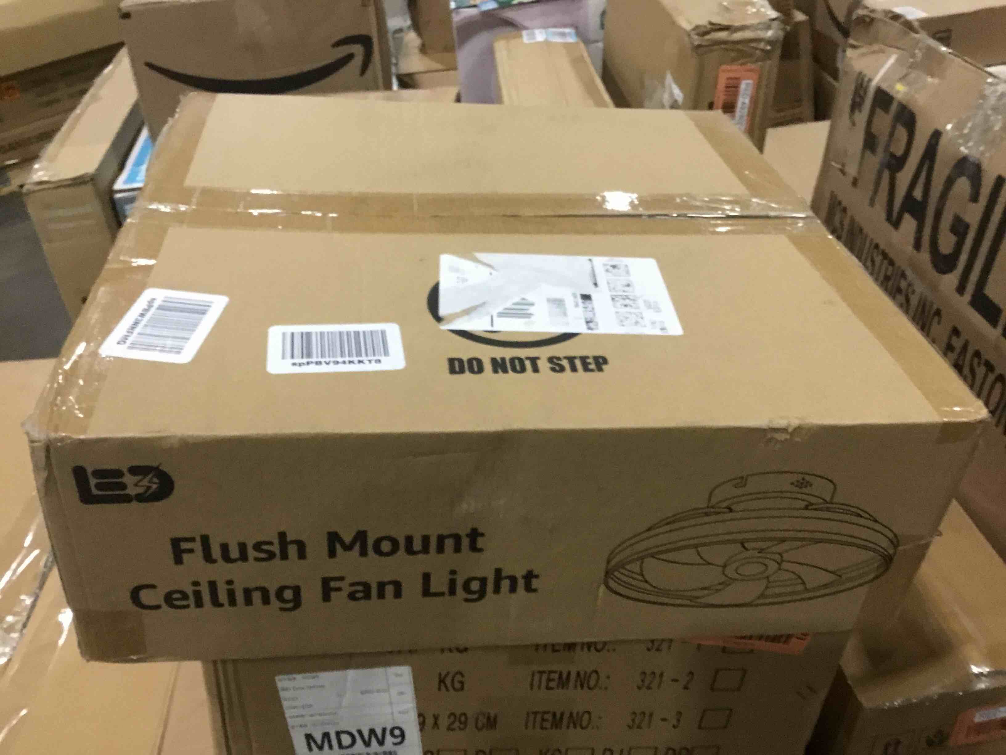 https://s3.amazonaws.com/lotting-images-prod/bidfta/RED4928029_1706307829872.jpeg