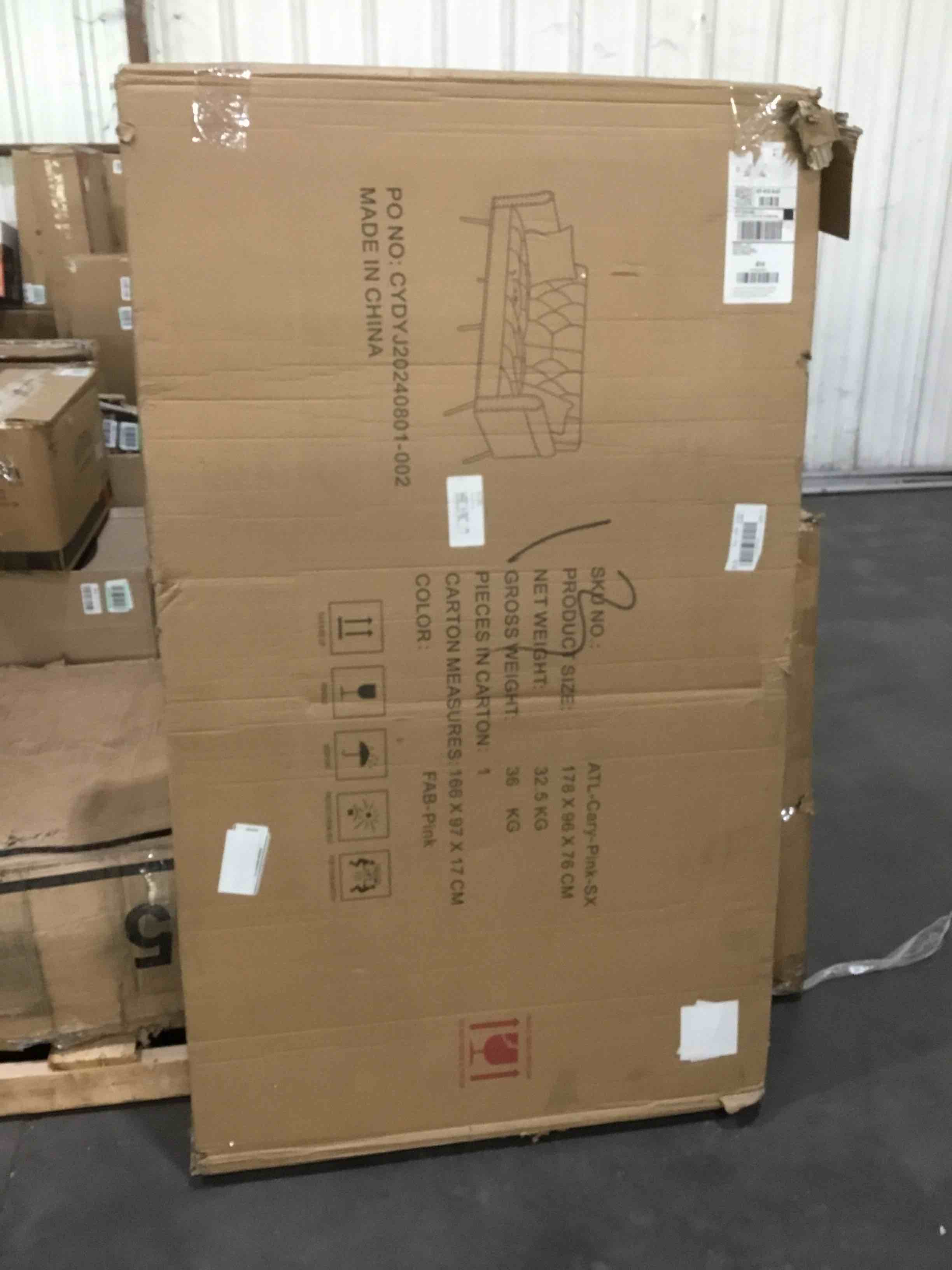 https://s3.amazonaws.com/lotting-images-prod/bidfta/RED4928271_1706648031436.jpeg