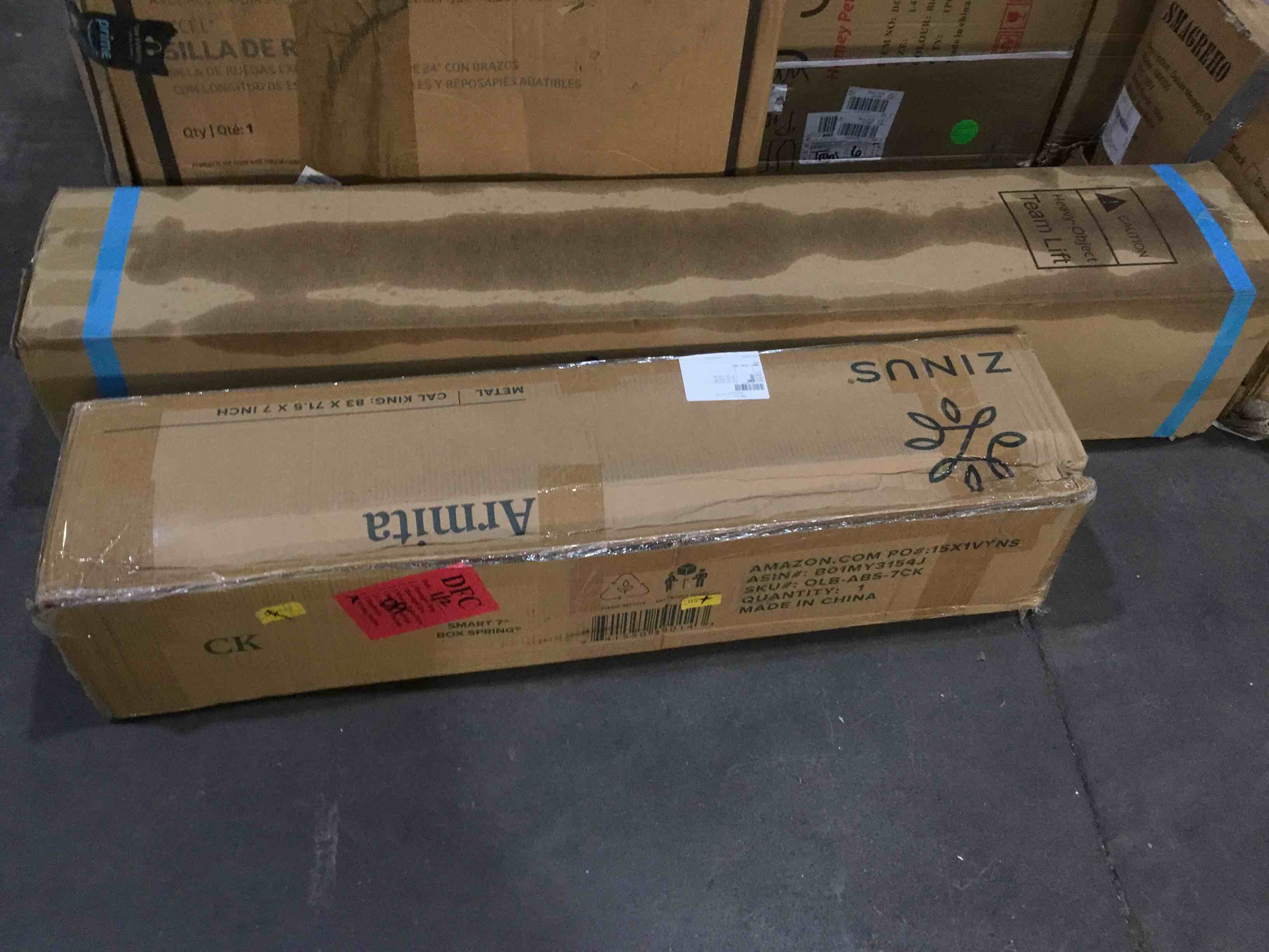 https://s3.amazonaws.com/lotting-images-prod/bidfta/RED4928280_1706653860708.jpeg