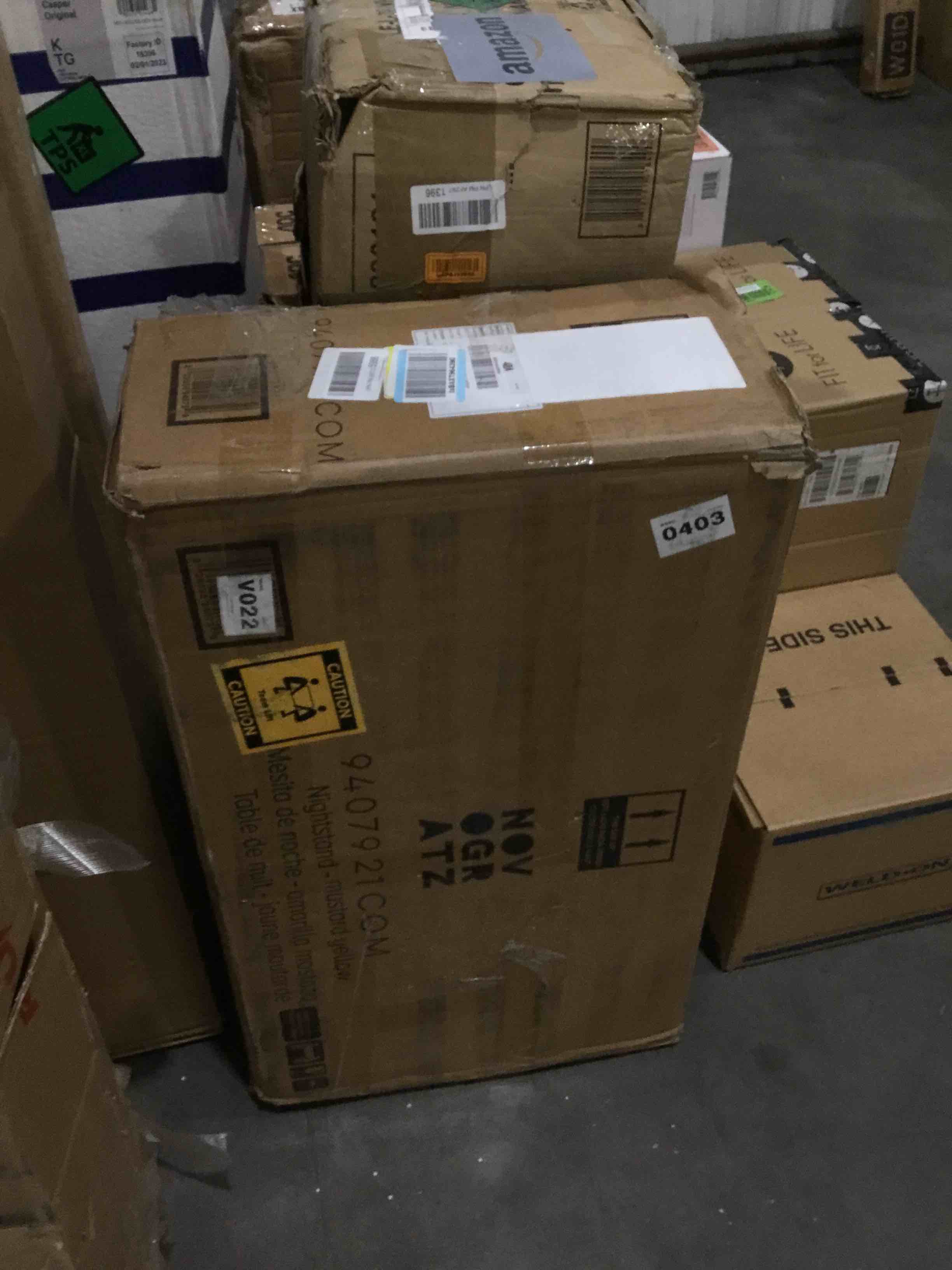 https://s3.amazonaws.com/lotting-images-prod/bidfta/RED4929923_1709064078589.jpeg