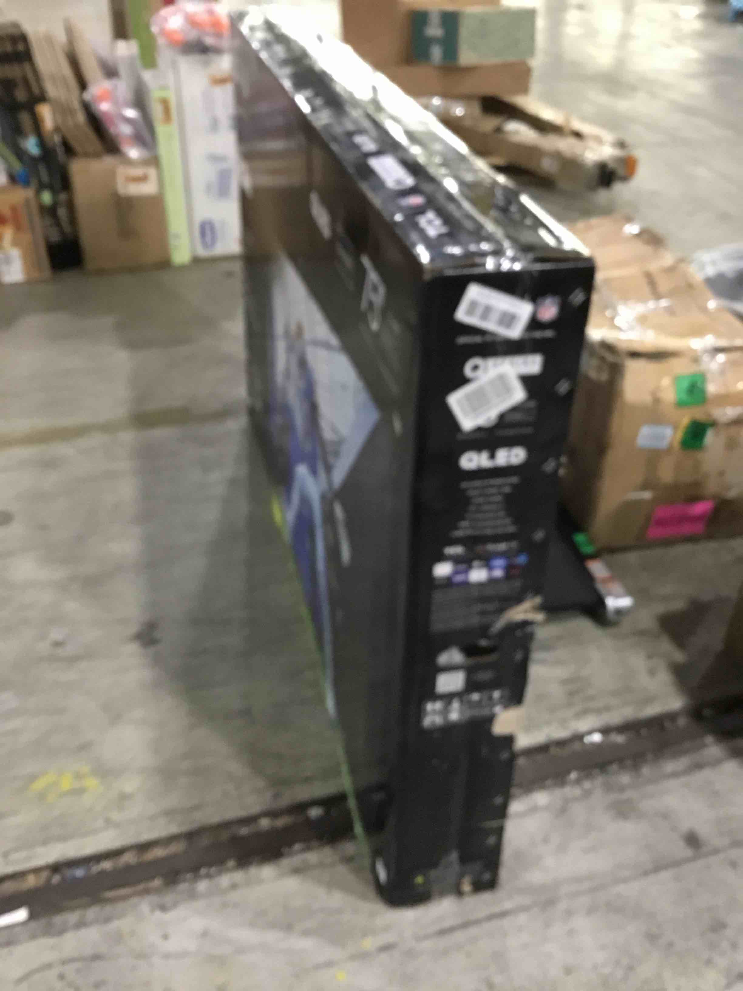 https://s3.amazonaws.com/lotting-images-prod/bidfta/RED4930422_1709914952598.jpeg