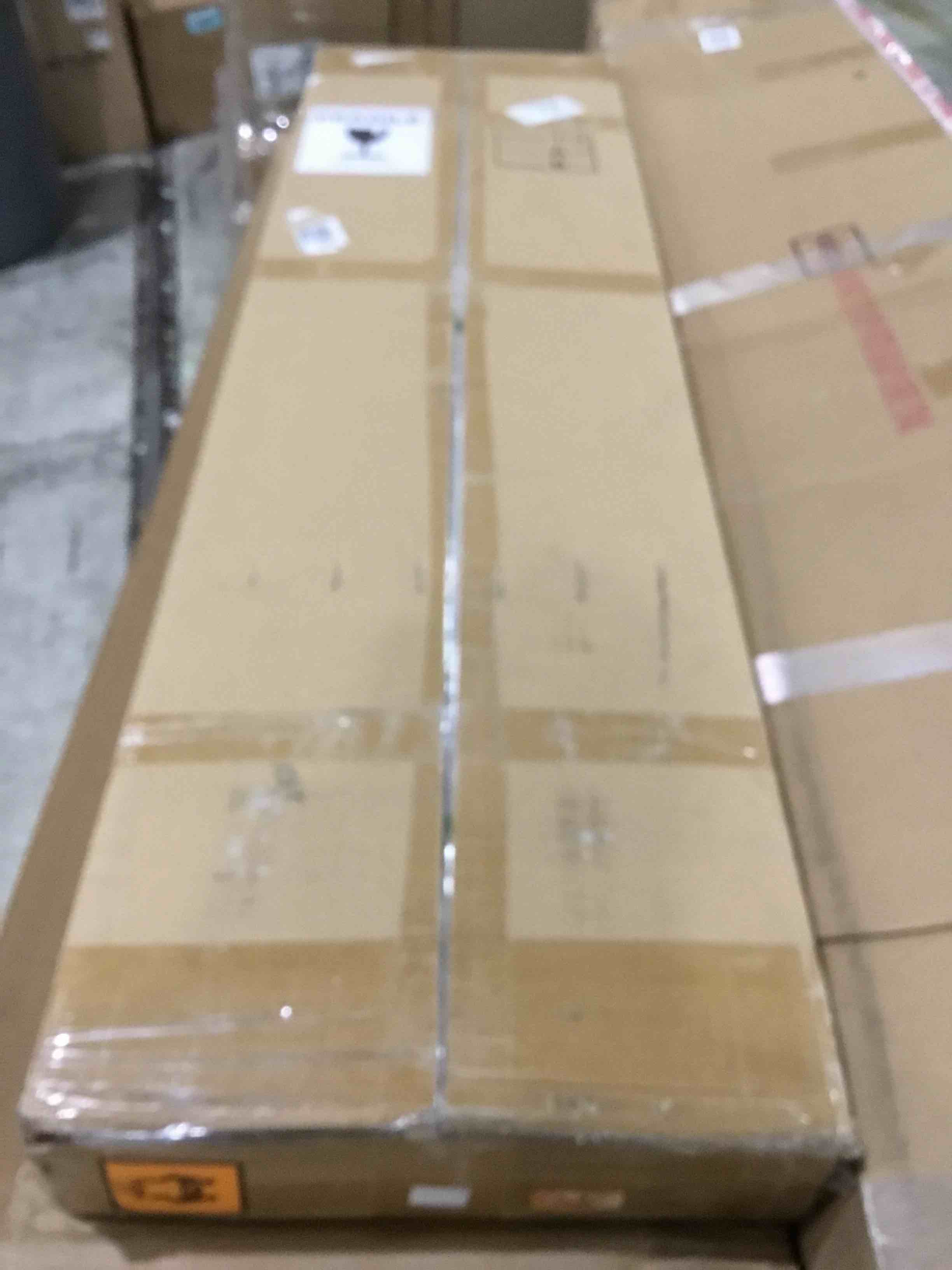 https://s3.amazonaws.com/lotting-images-prod/bidfta/RED4930430_1709919725848.jpeg