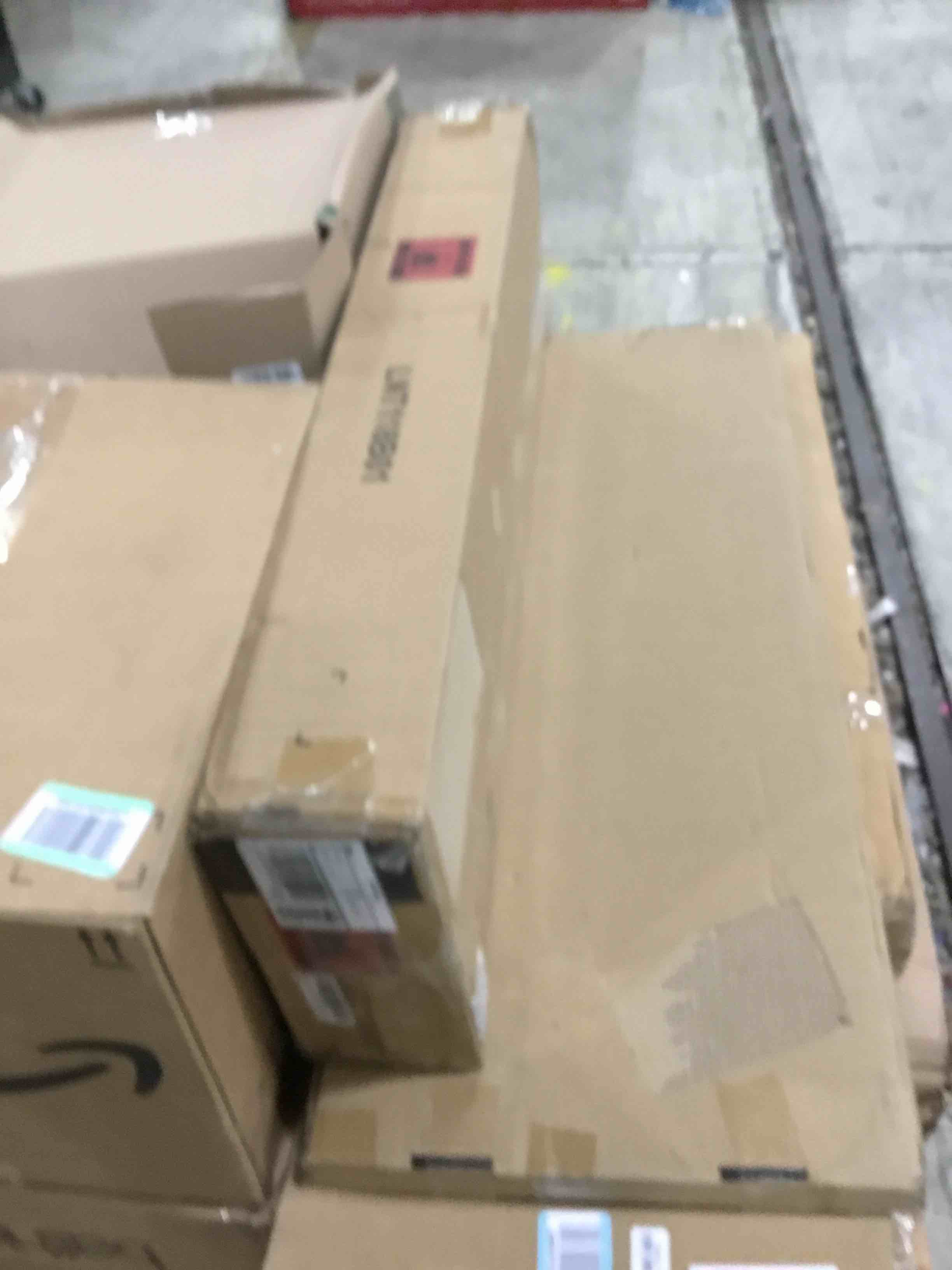 https://s3.amazonaws.com/lotting-images-prod/bidfta/RED4930474_1709935512817.jpeg