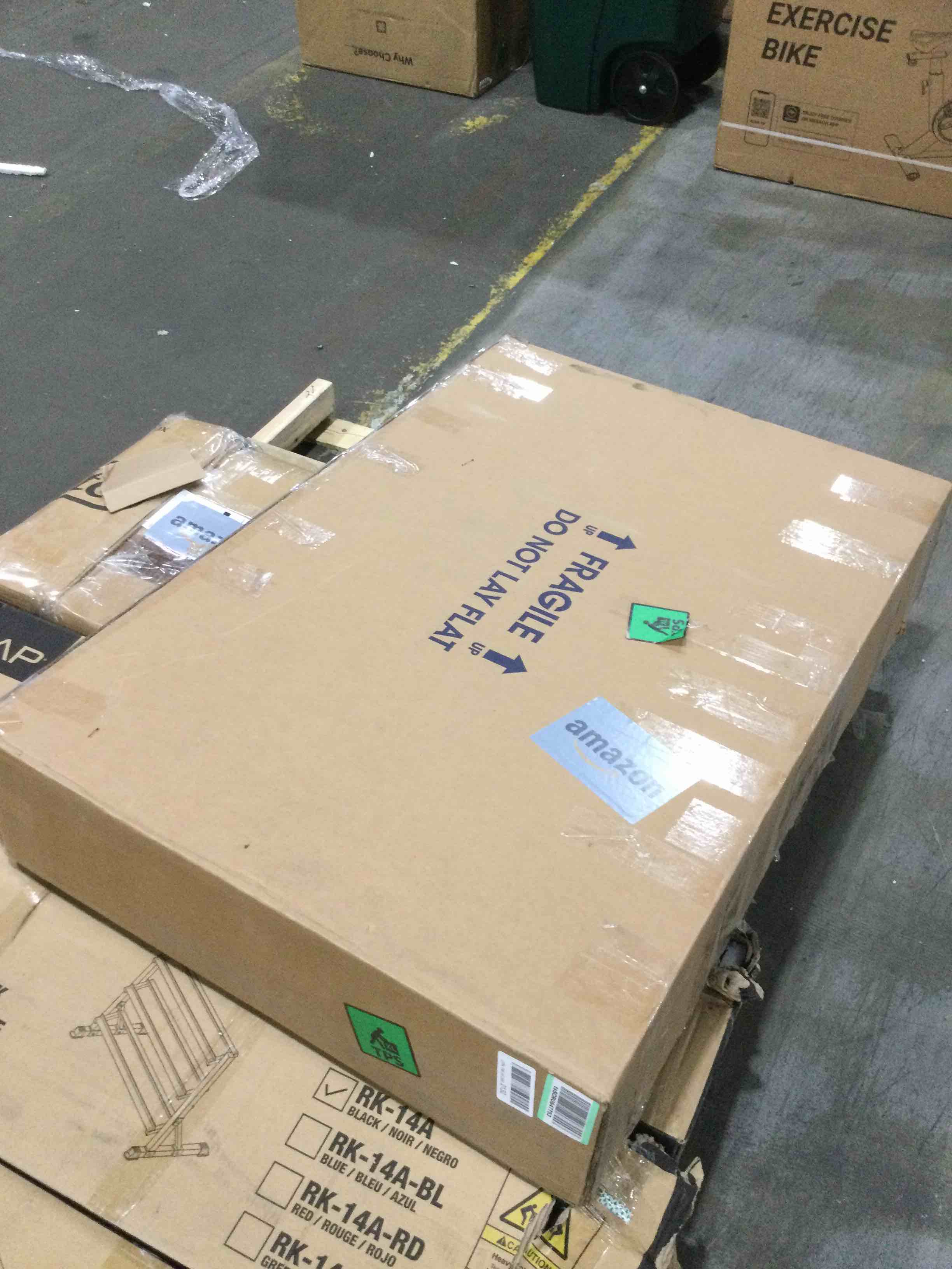 https://s3.amazonaws.com/lotting-images-prod/bidfta/RED4931420_1714058496102.jpeg