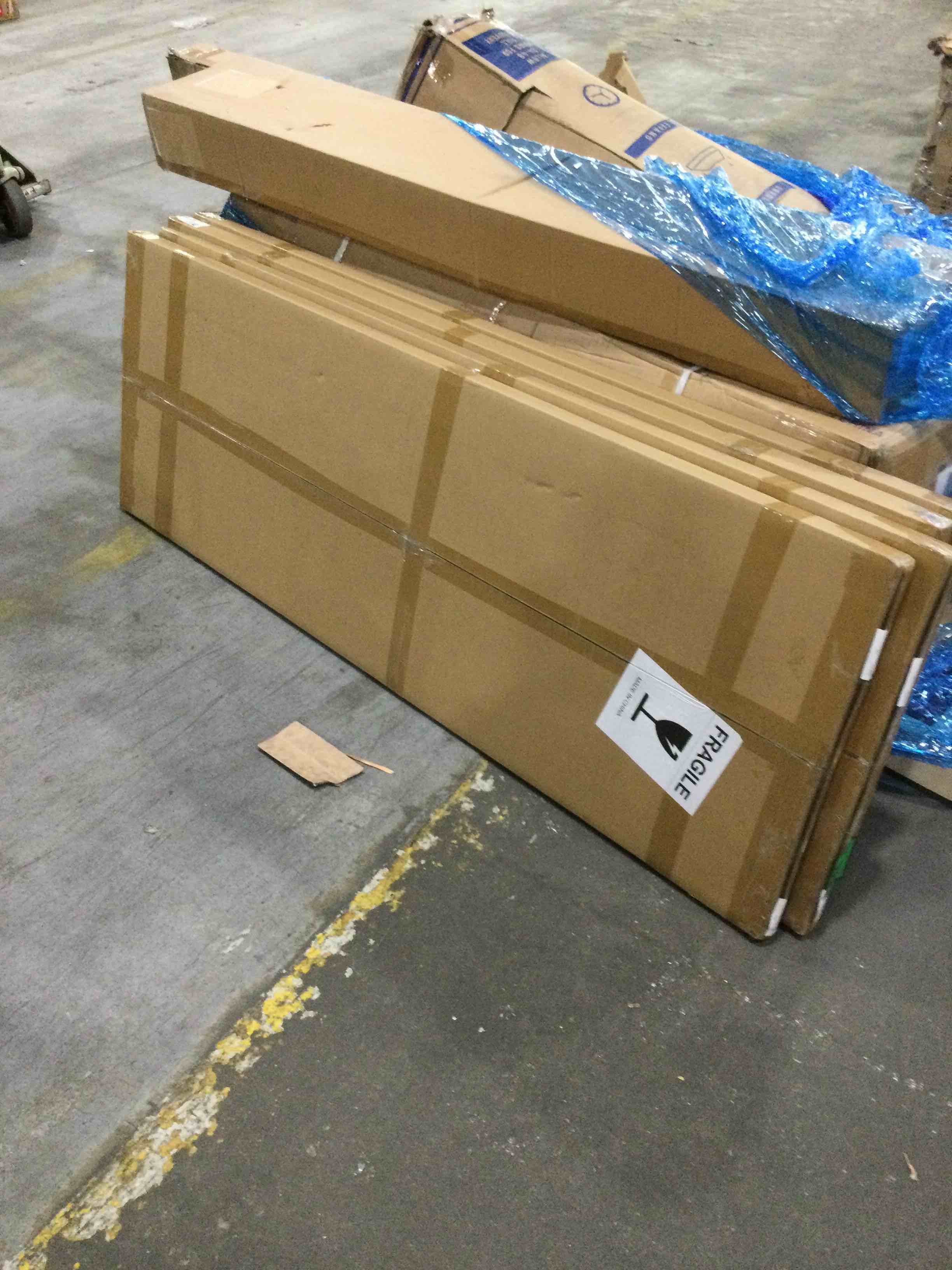 https://s3.amazonaws.com/lotting-images-prod/bidfta/RED4931434_1714064349213.jpeg