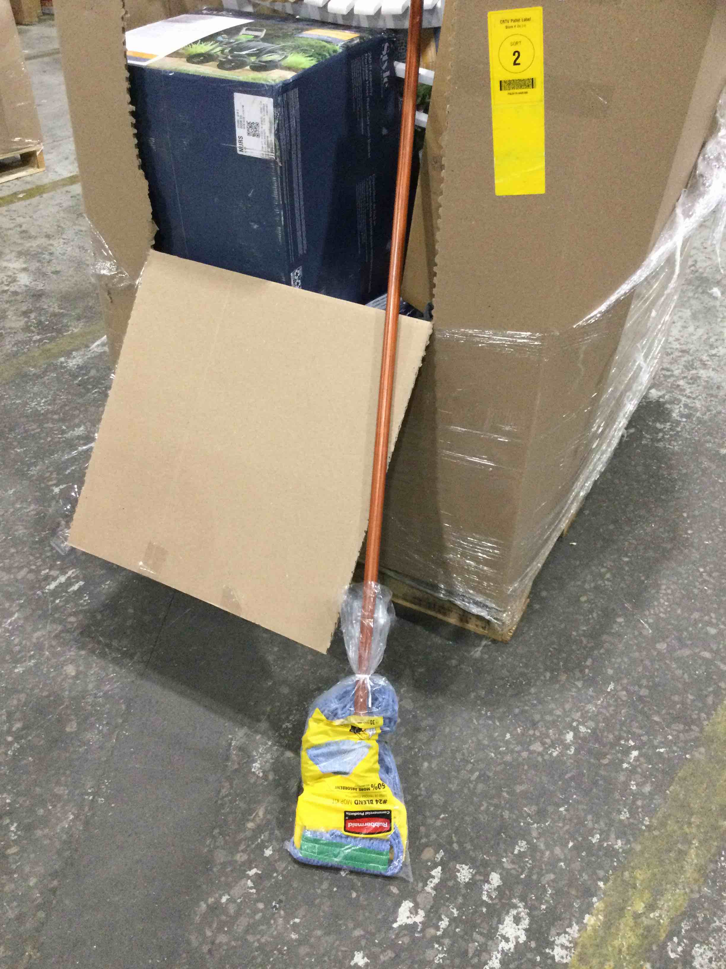 https://s3.amazonaws.com/lotting-images-prod/bidfta/RED4931510_1714153495504.jpeg