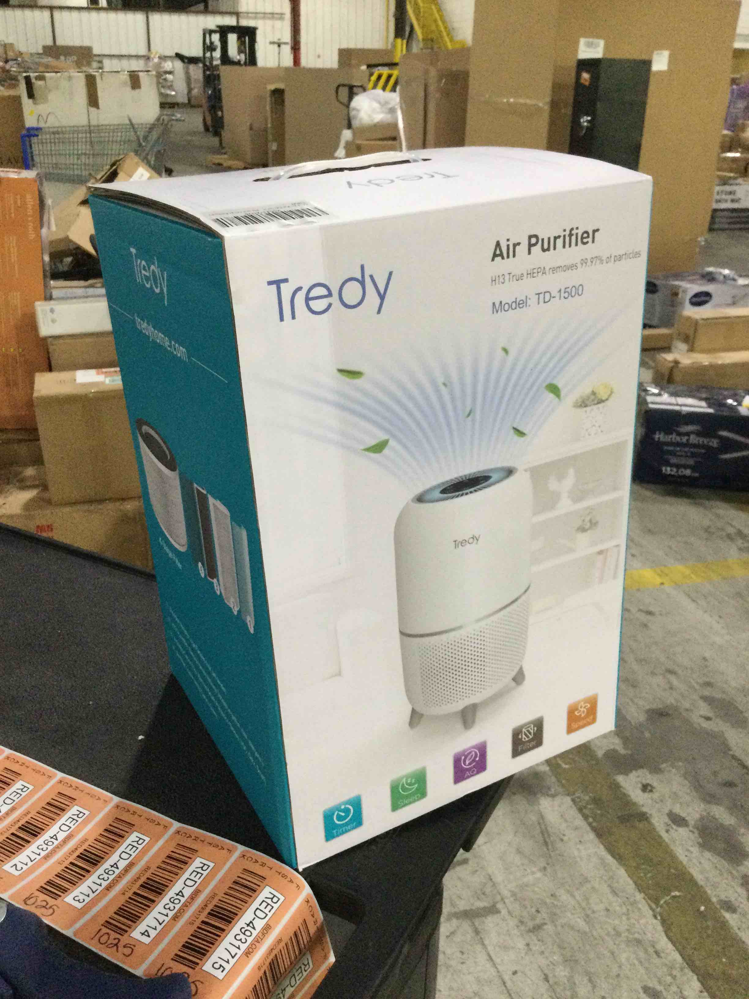 https://s3.amazonaws.com/lotting-images-prod/bidfta/RED4931704_1714749235561.jpeg