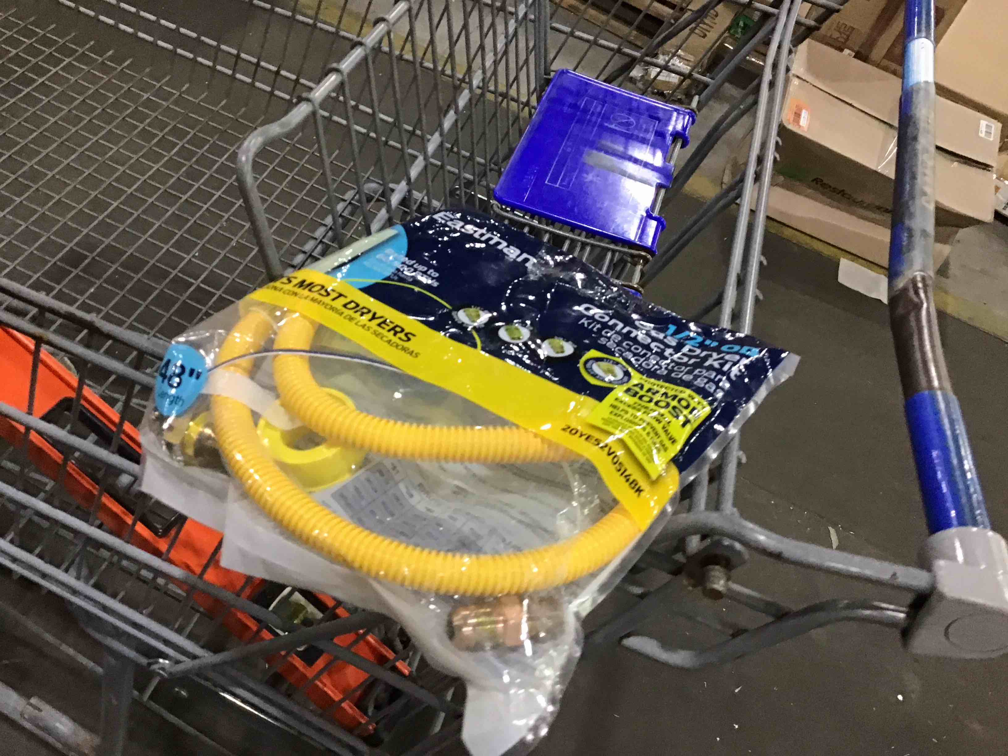 https://s3.amazonaws.com/lotting-images-prod/bidfta/RED4932653_1714578831798.jpeg