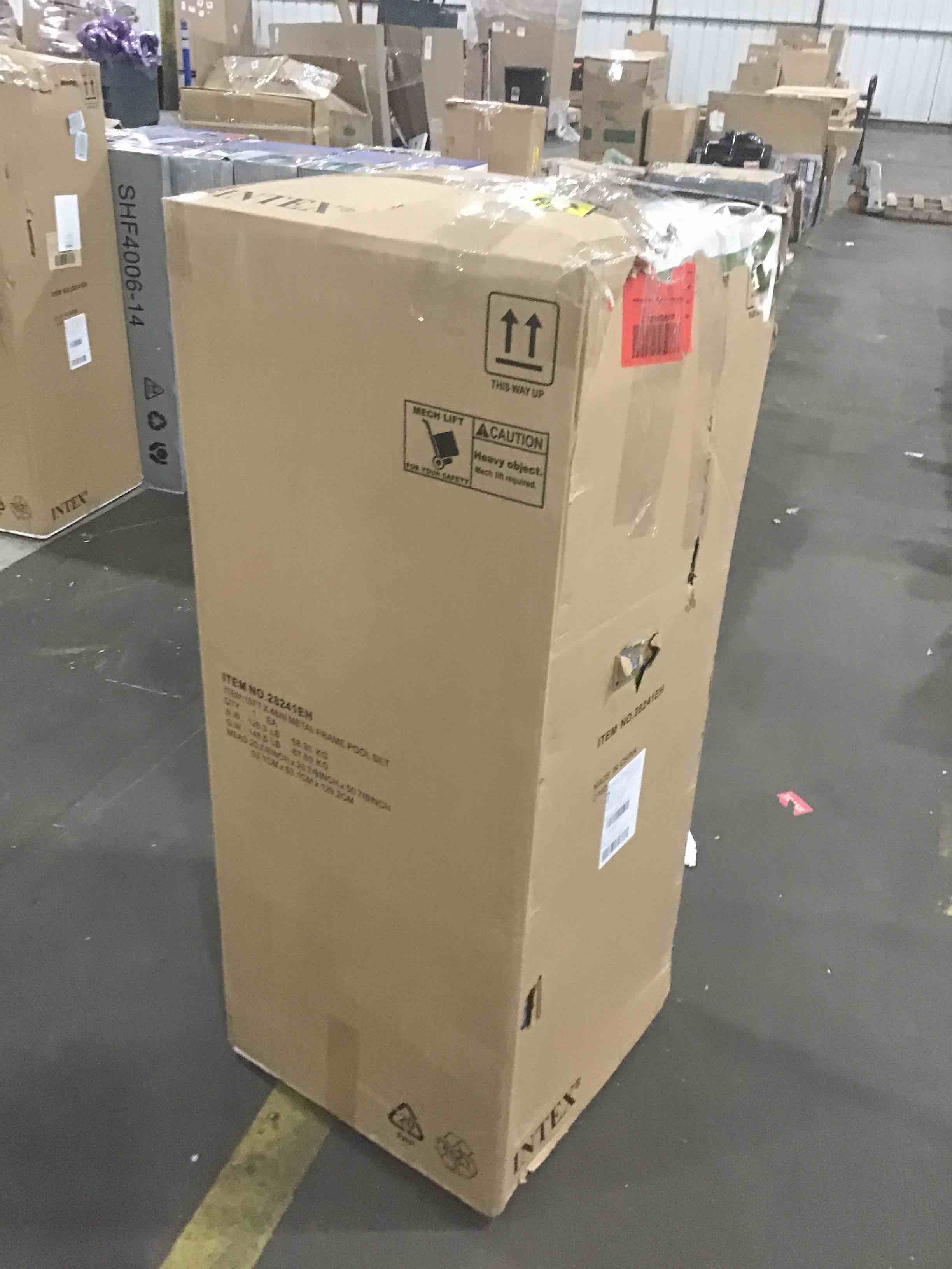 https://s3.amazonaws.com/lotting-images-prod/bidfta/RED4933467_1715866029929.jpeg