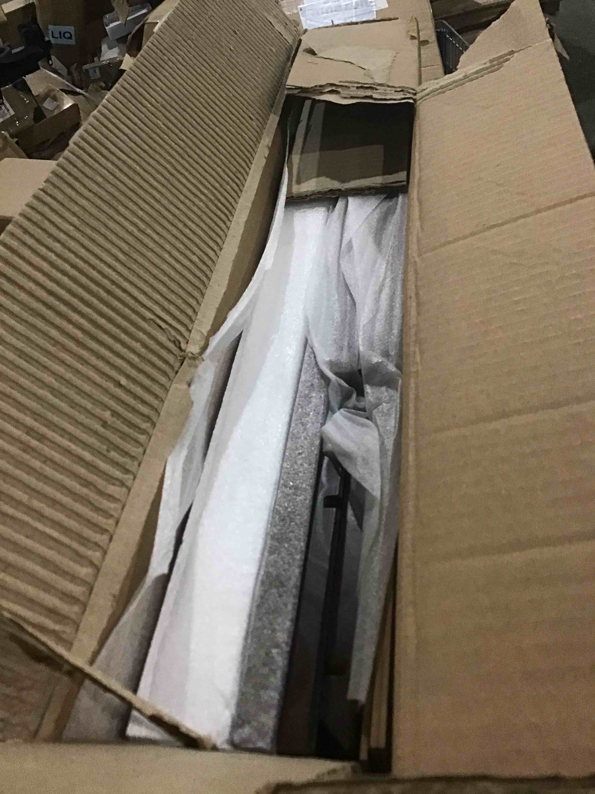 https://s3.amazonaws.com/lotting-images-prod/bidfta/RED4933536_1715896590537.jpeg