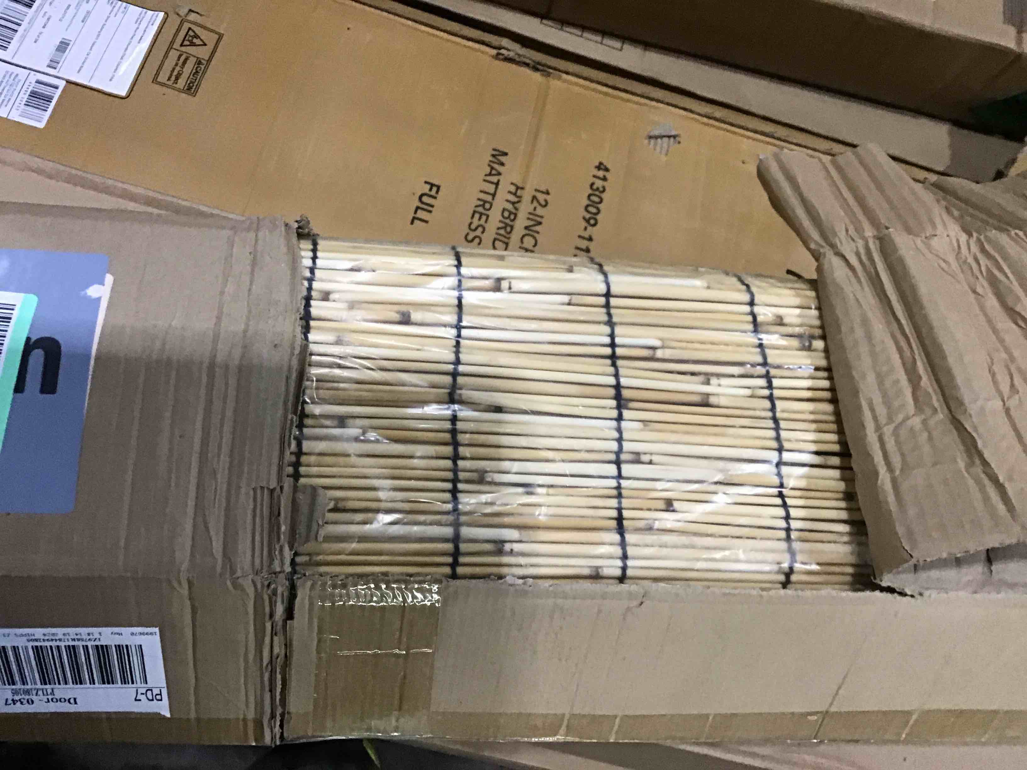https://s3.amazonaws.com/lotting-images-prod/bidfta/RED4933918_1716492041542.jpeg