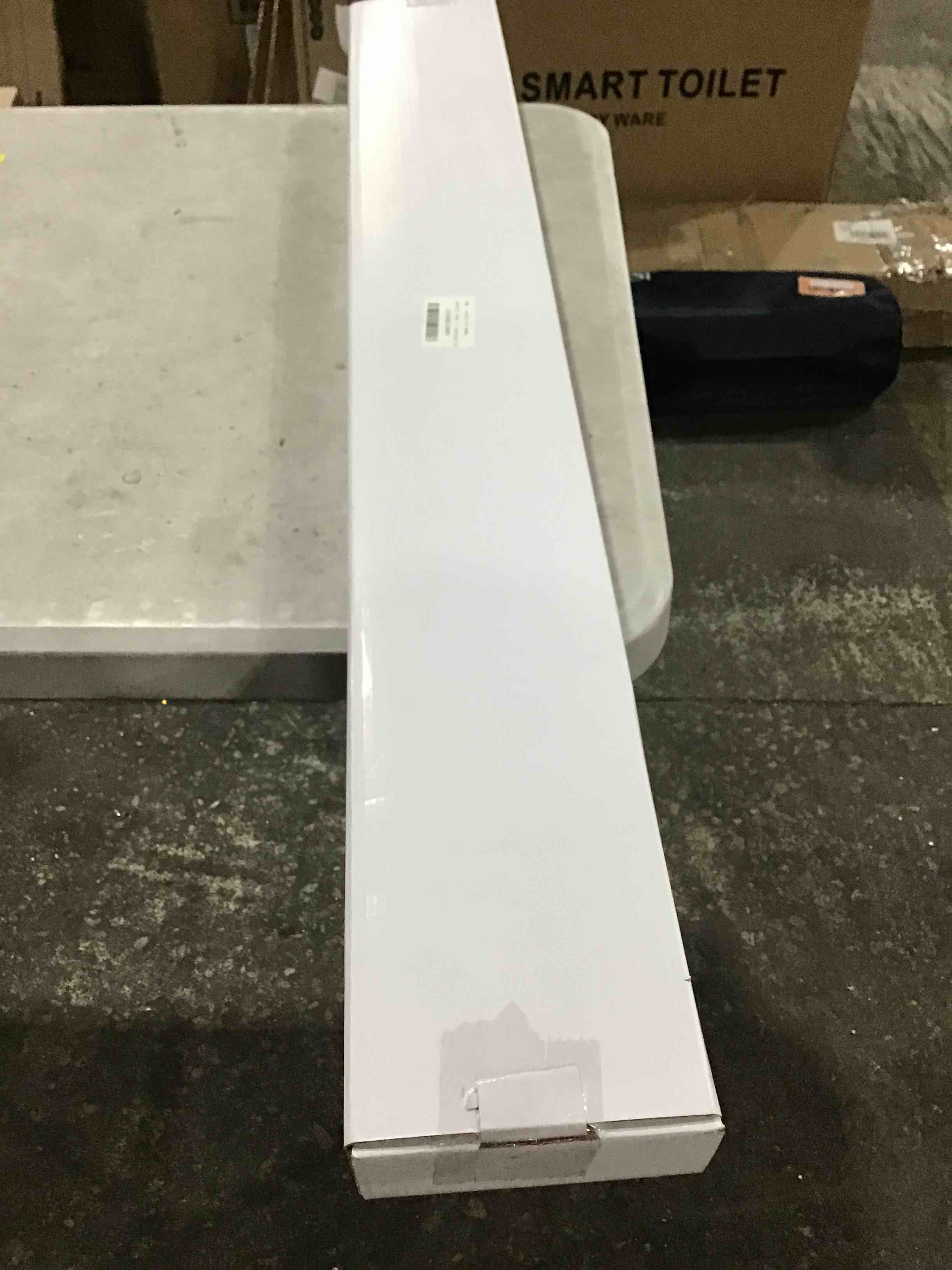 https://s3.amazonaws.com/lotting-images-prod/bidfta/RED4934470_1710439777388.jpeg