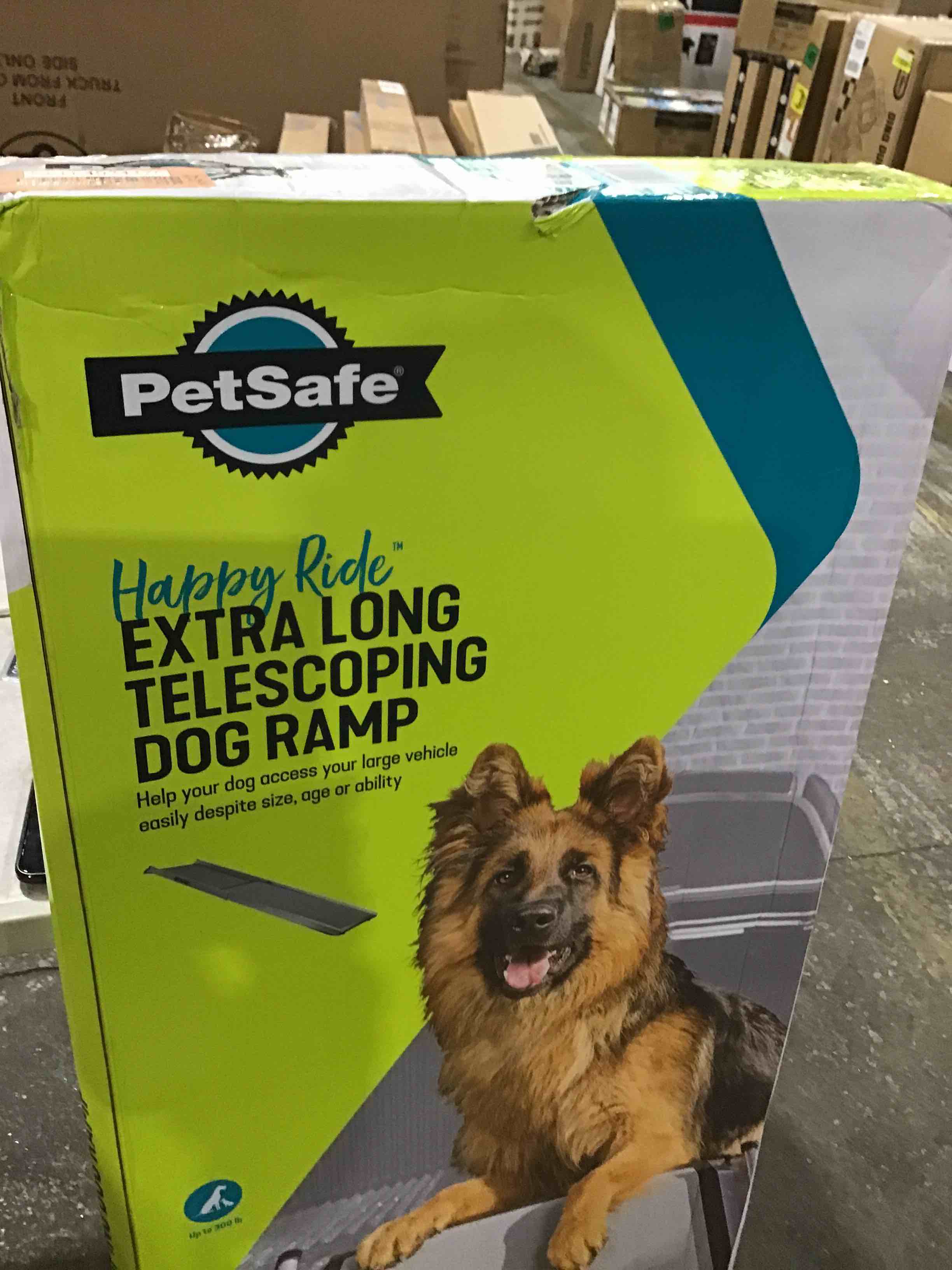 https://s3.amazonaws.com/lotting-images-prod/bidfta/RED4934475_1710441623524.jpeg