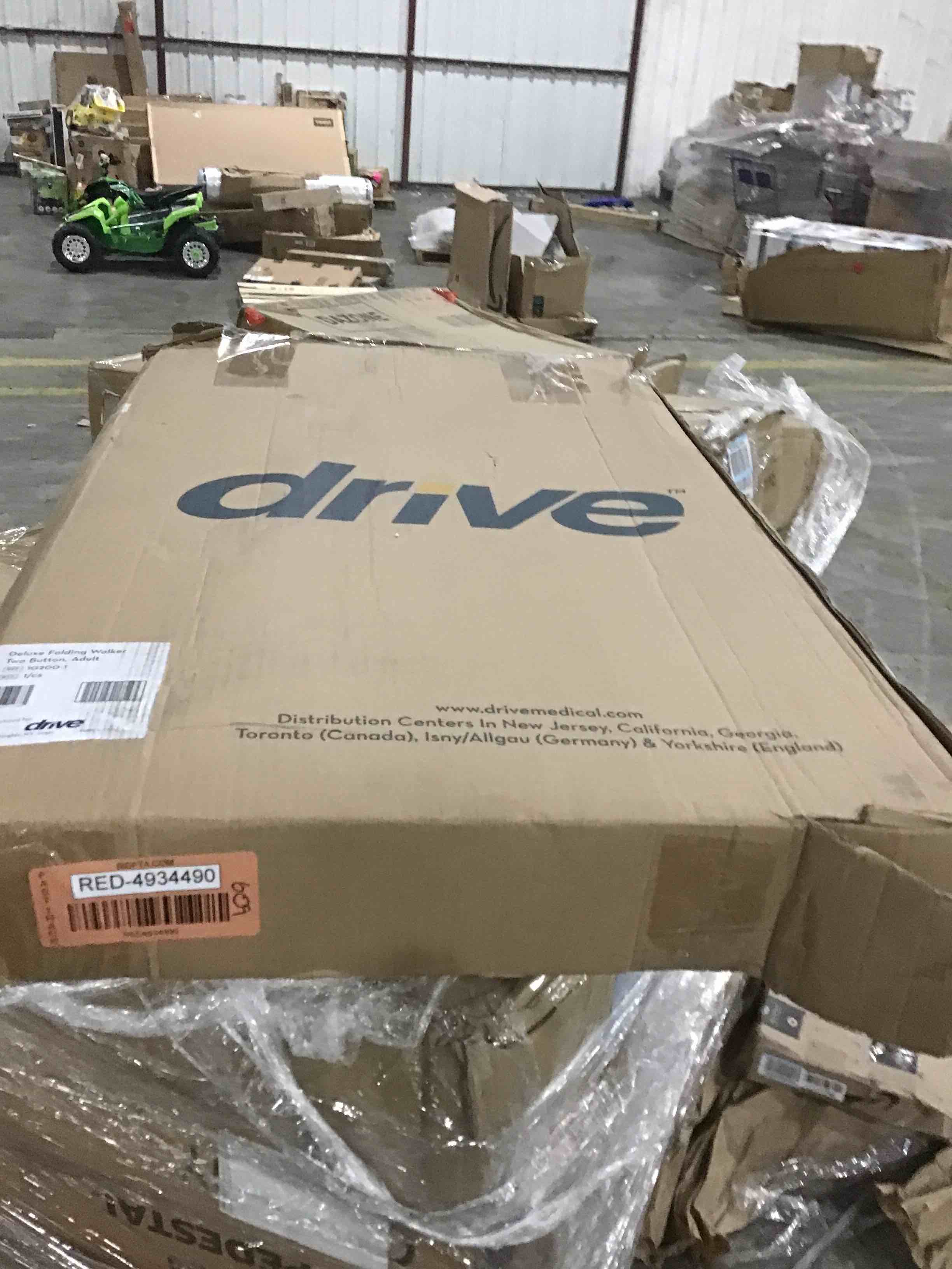 https://s3.amazonaws.com/lotting-images-prod/bidfta/RED4934489_1710450922125.jpeg