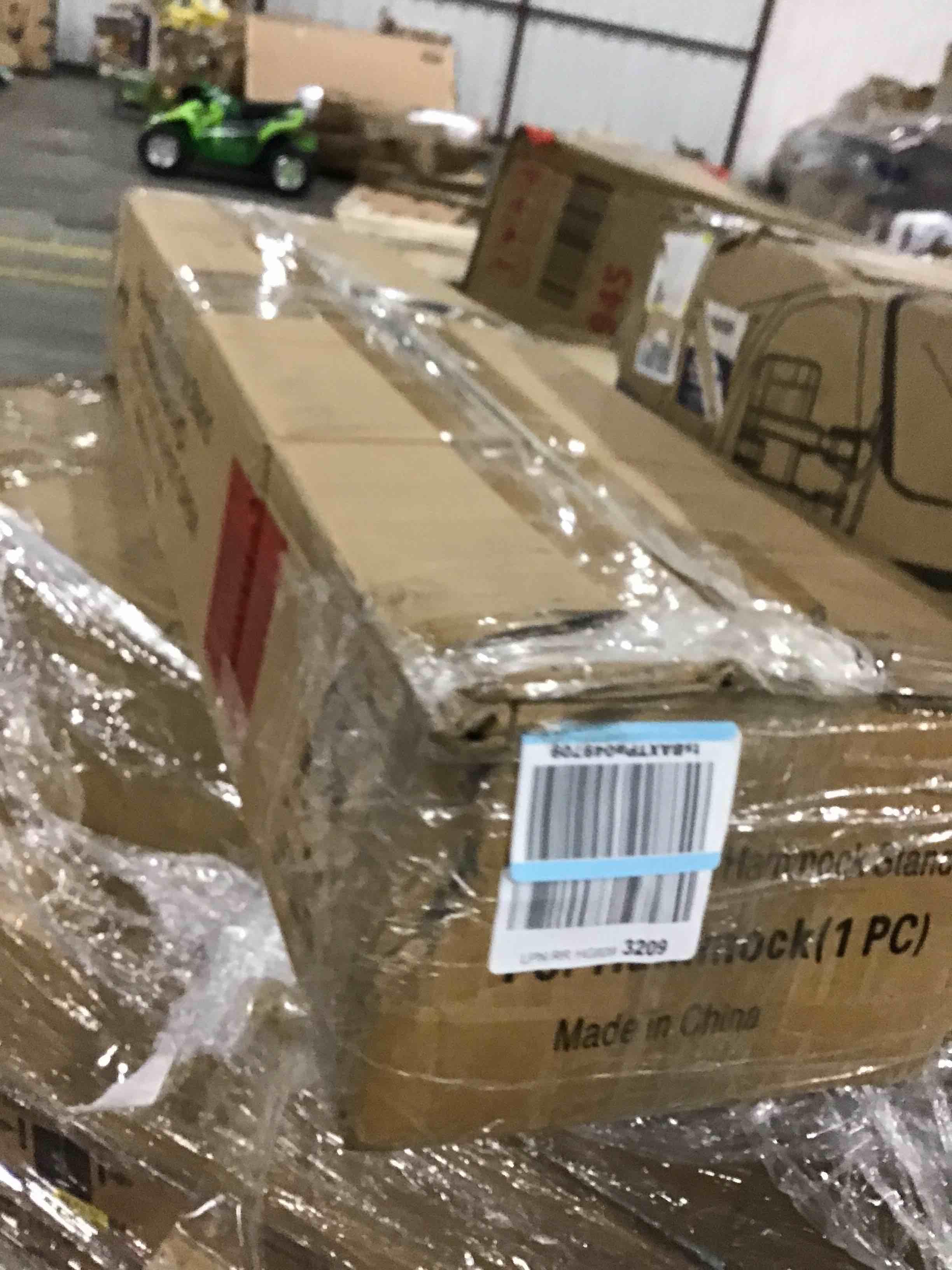 https://s3.amazonaws.com/lotting-images-prod/bidfta/RED4934491_1710451009095.jpeg
