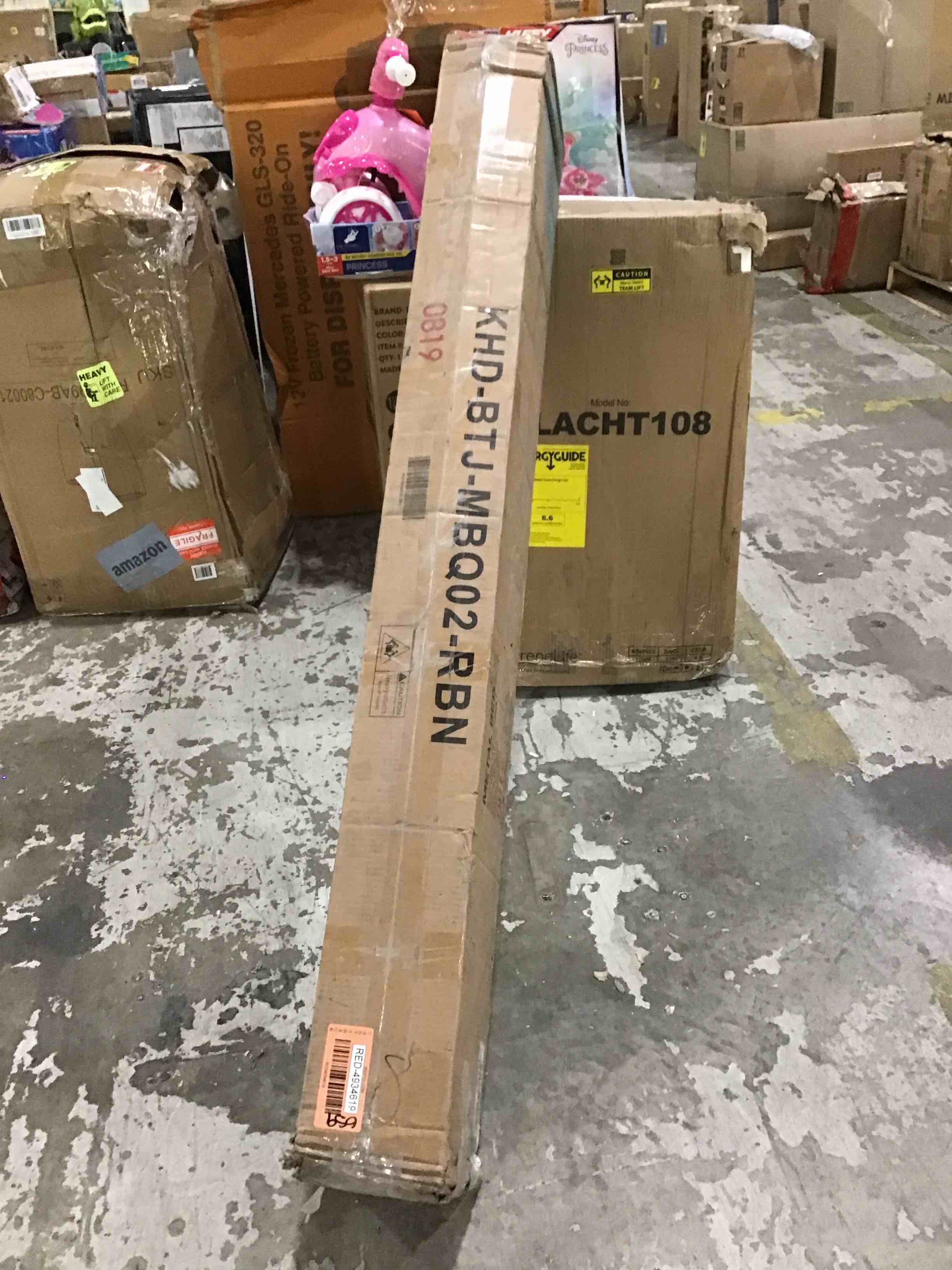 https://s3.amazonaws.com/lotting-images-prod/bidfta/RED4934619_1711038130615.jpeg