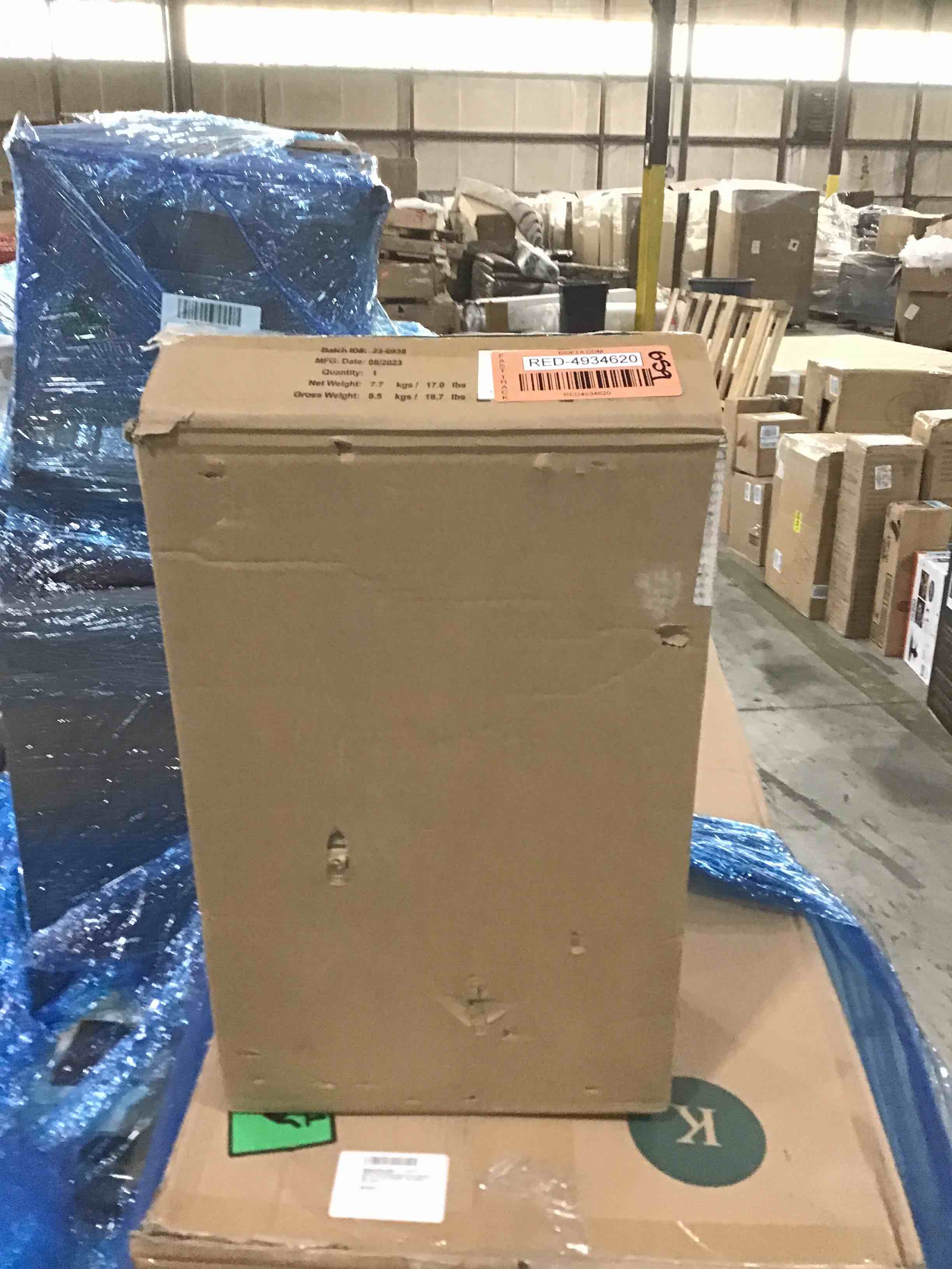 https://s3.amazonaws.com/lotting-images-prod/bidfta/RED4934620_1711038486529.jpeg