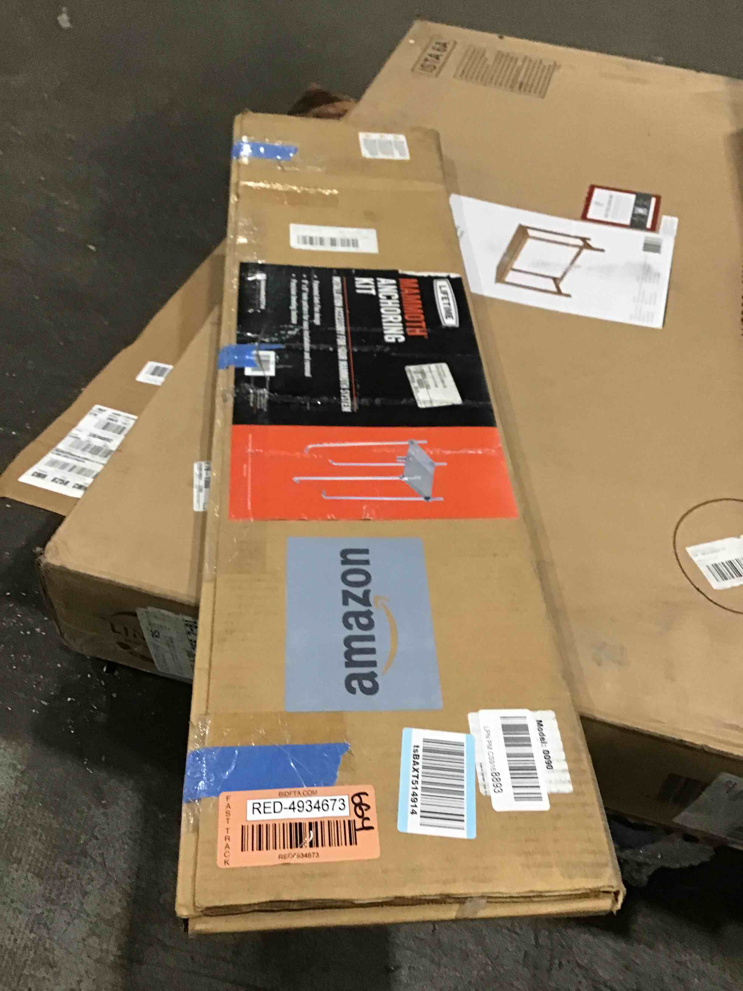 https://s3.amazonaws.com/lotting-images-prod/bidfta/RED4934673_1711118643098.jpeg