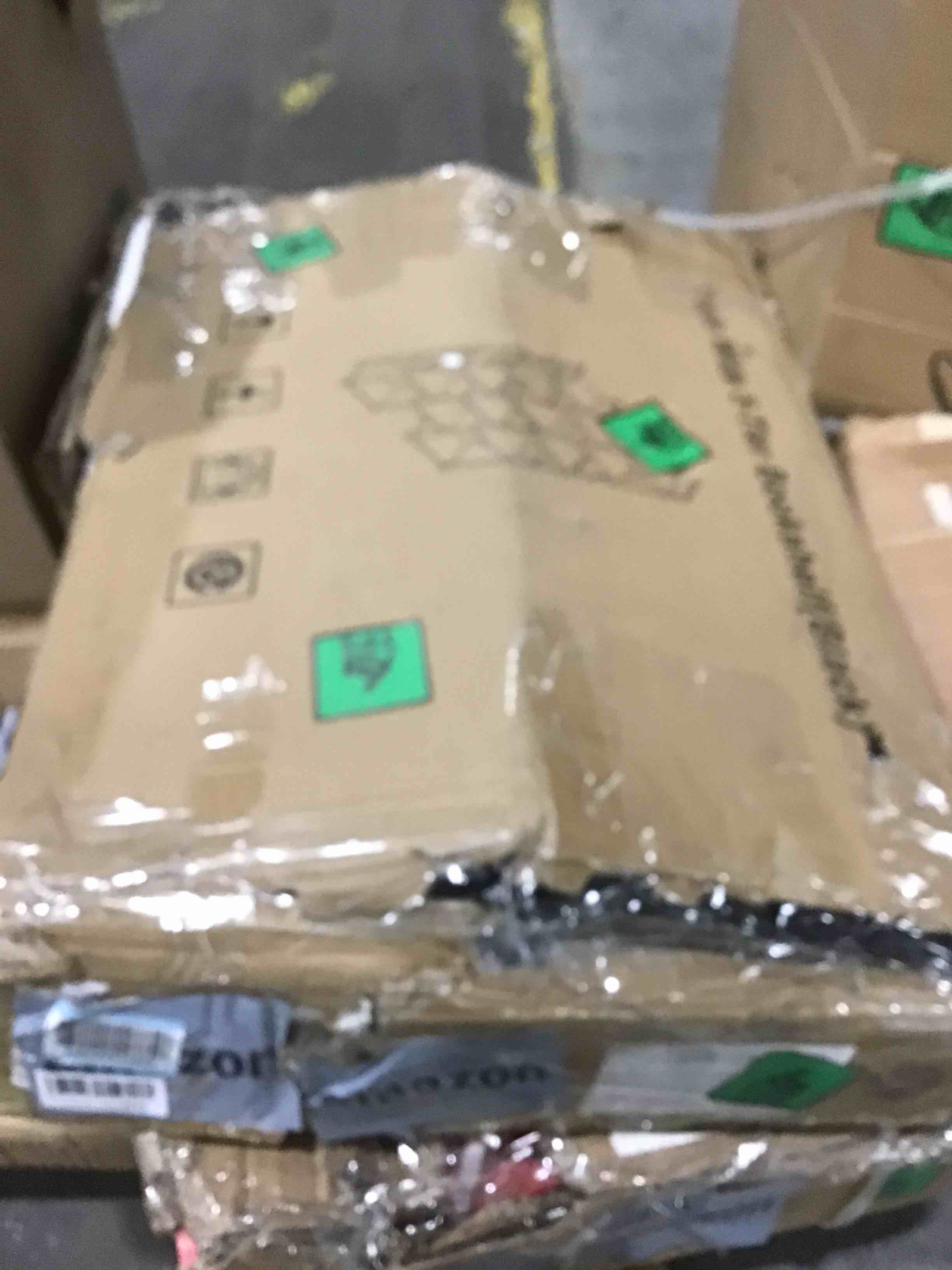 https://s3.amazonaws.com/lotting-images-prod/bidfta/RED4934690_1711122573431.jpeg