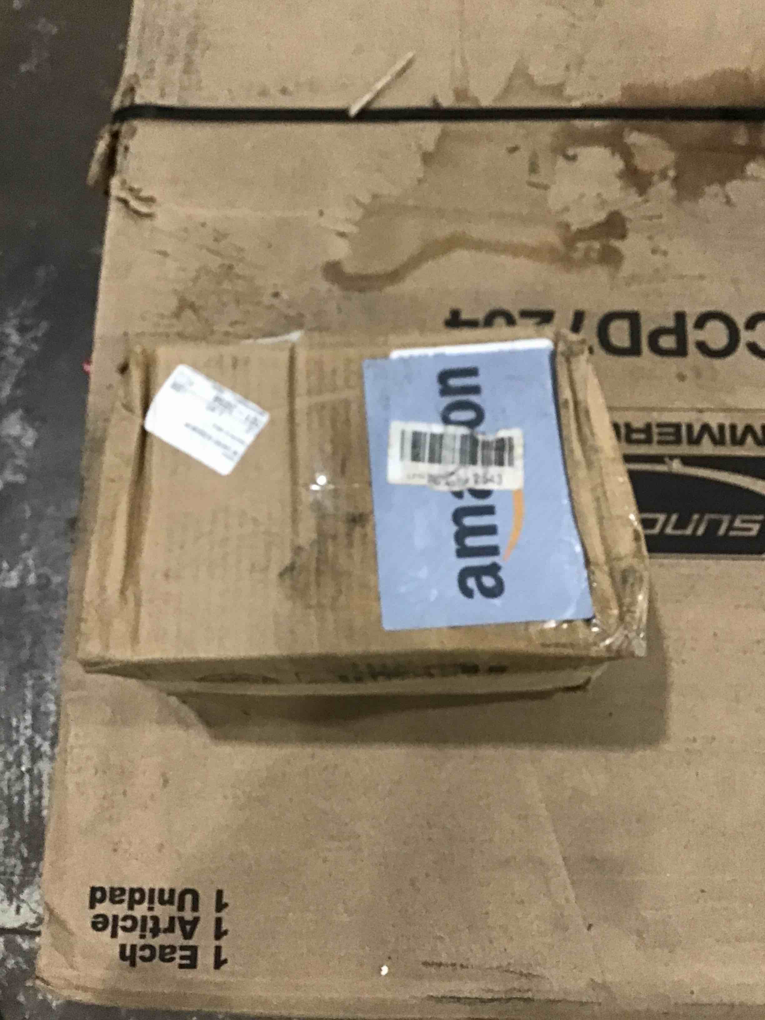 https://s3.amazonaws.com/lotting-images-prod/bidfta/RED4934892_1711553129090.jpeg
