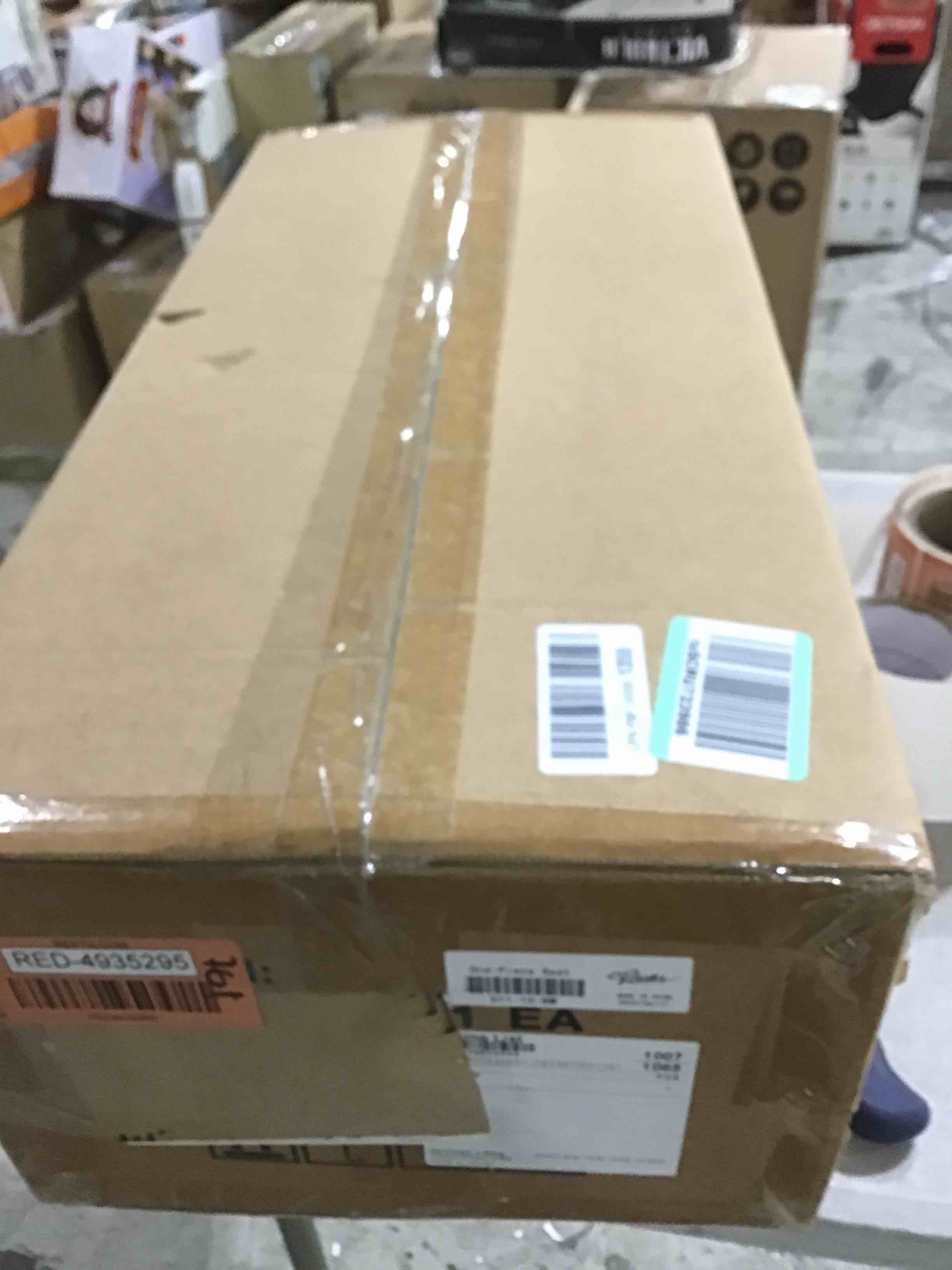 https://s3.amazonaws.com/lotting-images-prod/bidfta/RED4935295_1712073872174.jpeg