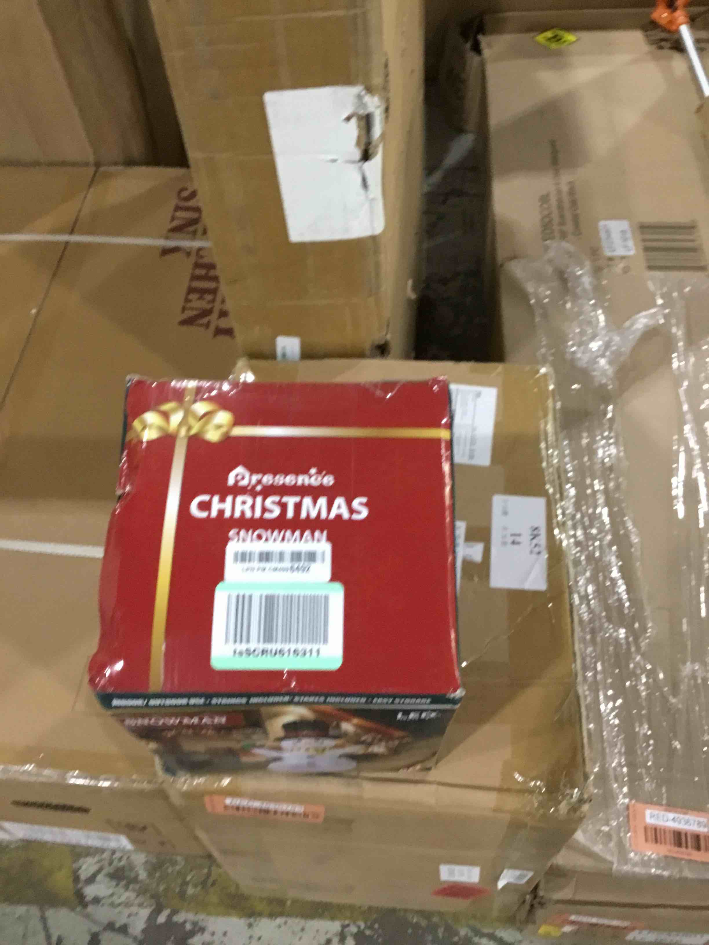https://s3.amazonaws.com/lotting-images-prod/bidfta/RED4936819_1712689871721.jpeg