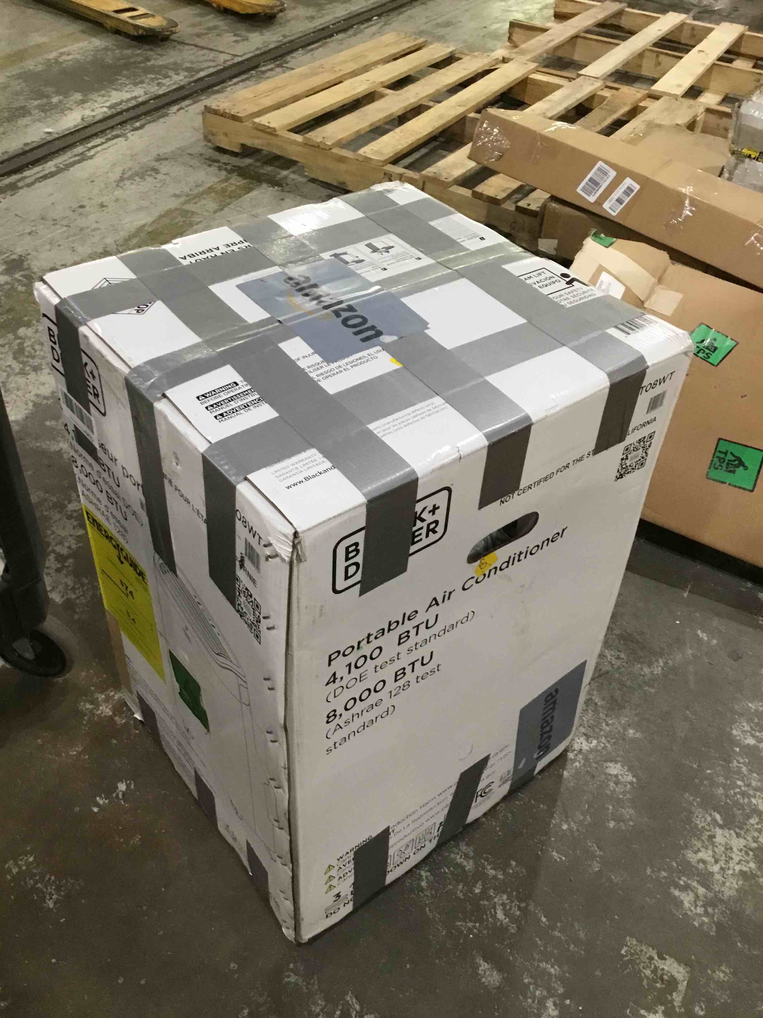 https://s3.amazonaws.com/lotting-images-prod/bidfta/RED4937480_1714762447641.jpeg