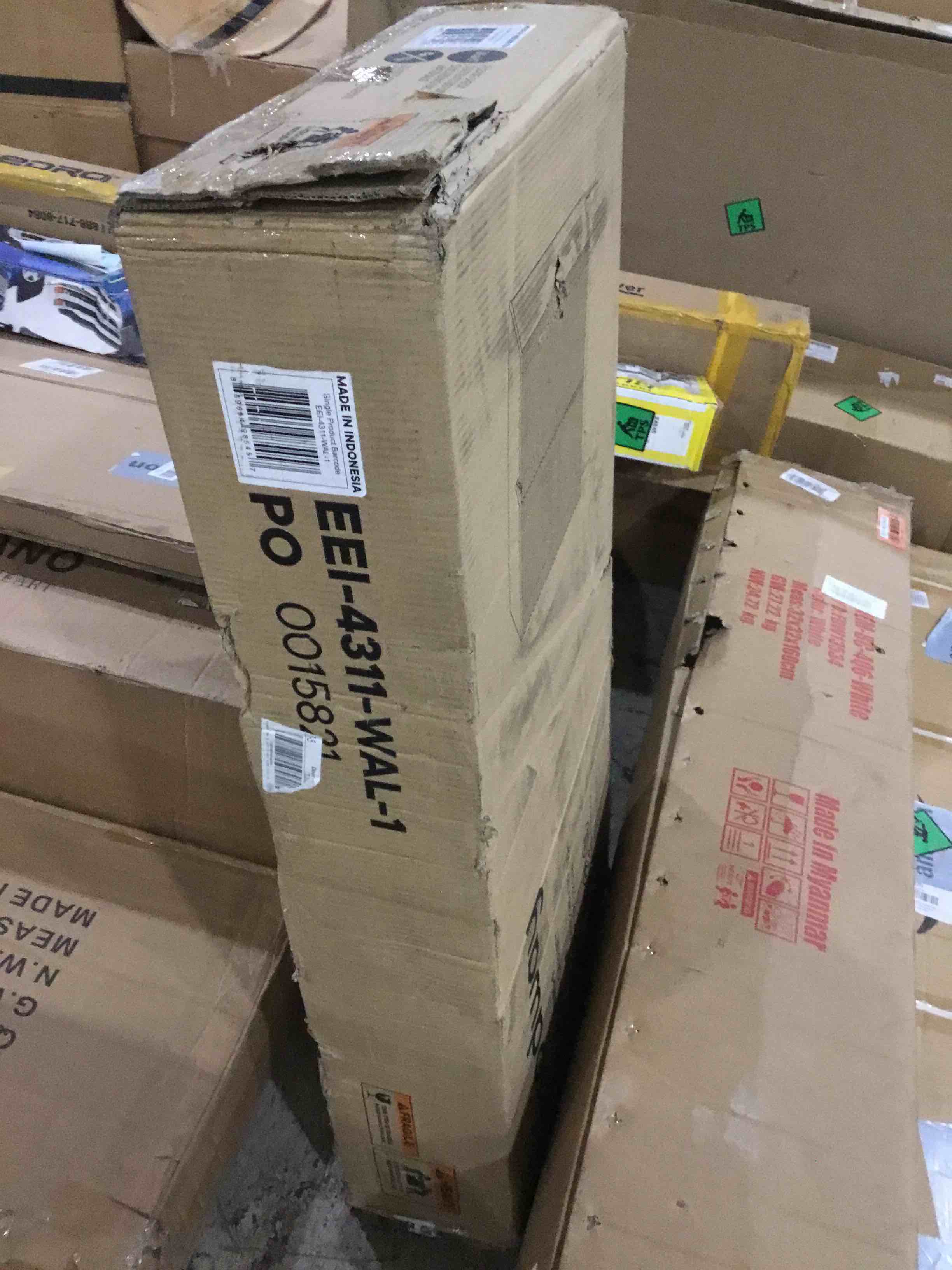 https://s3.amazonaws.com/lotting-images-prod/bidfta/RED4938457_1712780762445.jpeg