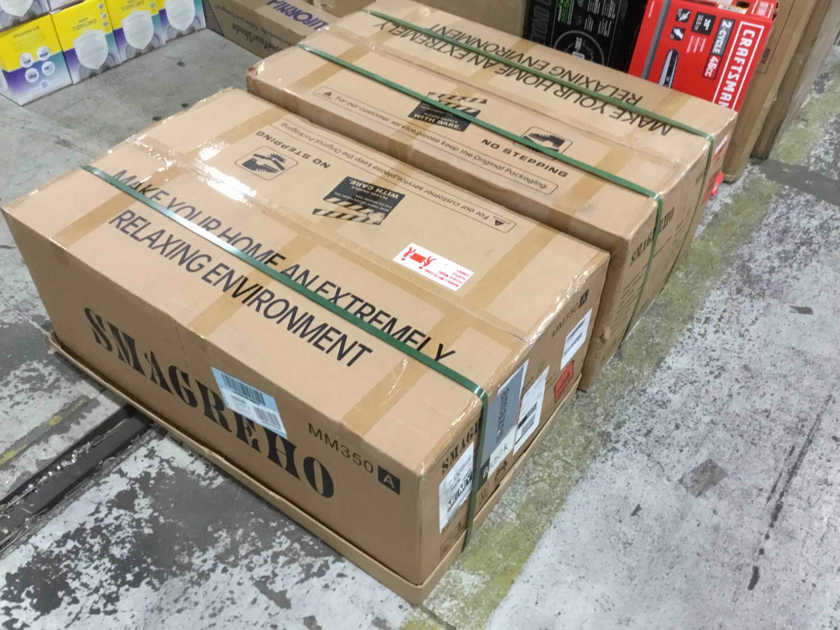 https://s3.amazonaws.com/lotting-images-prod/bidfta/RED4939211_1714165096259.jpeg