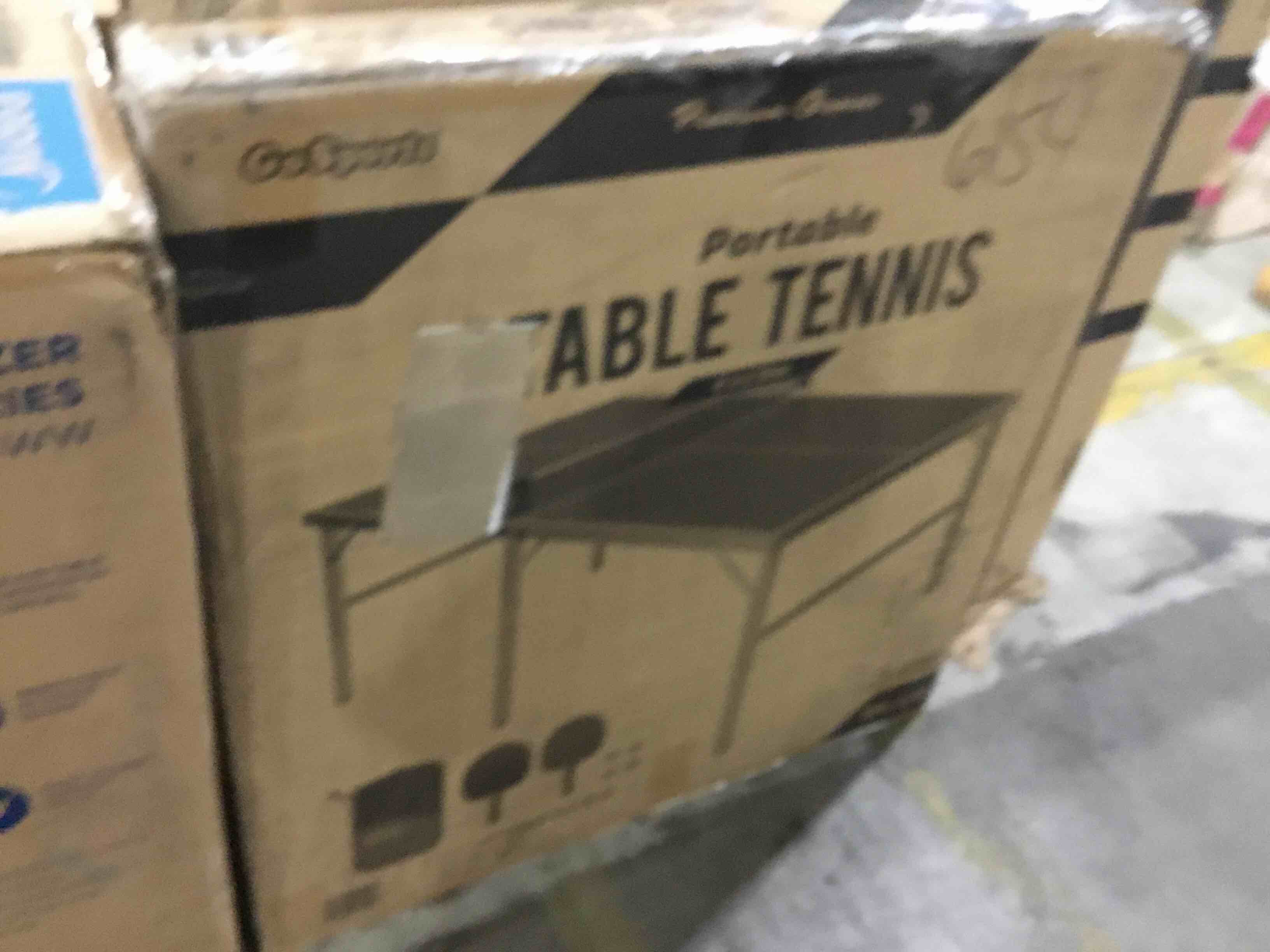https://s3.amazonaws.com/lotting-images-prod/bidfta/RED4939601_1714756909315.jpeg
