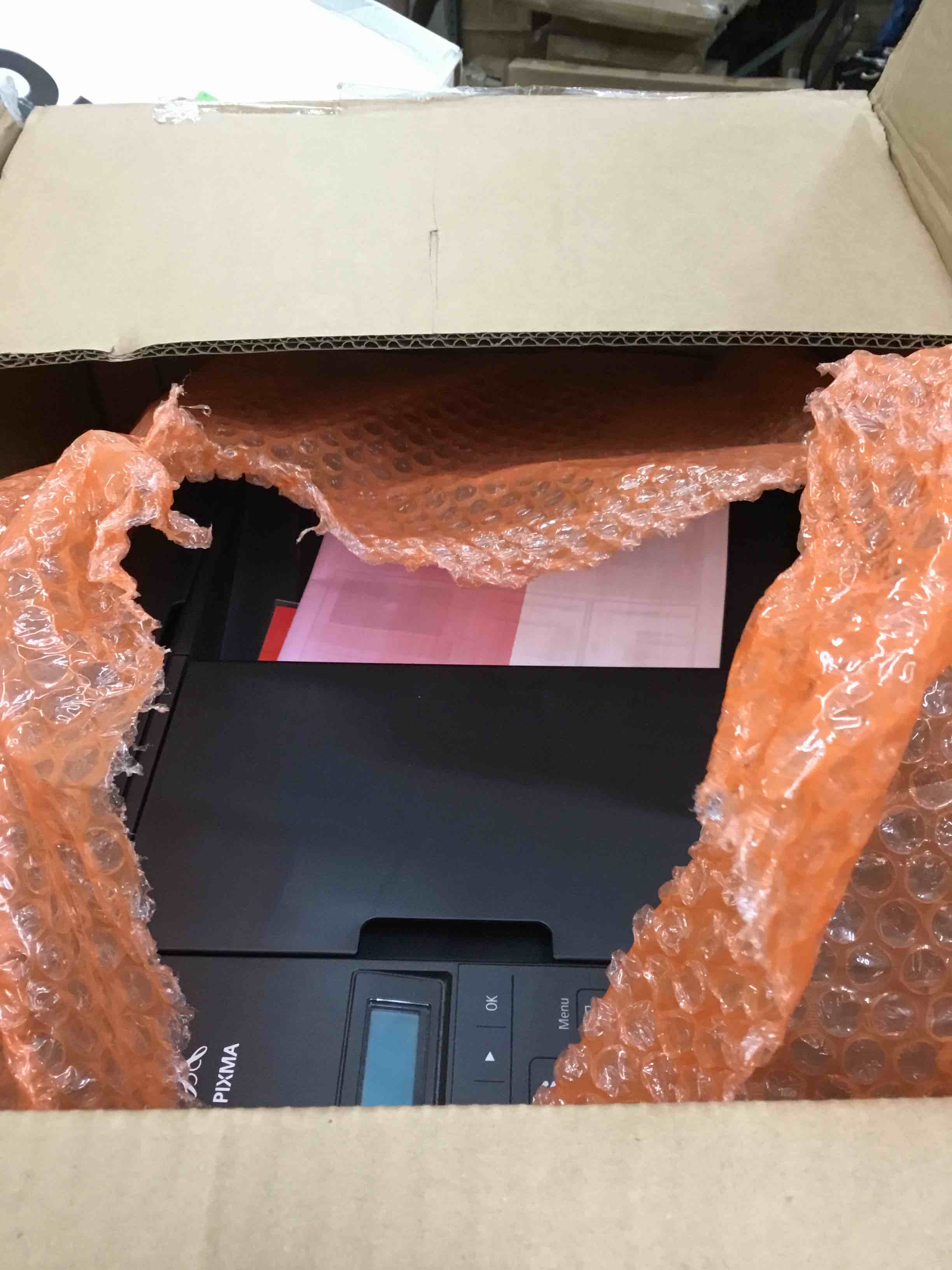 https://s3.amazonaws.com/lotting-images-prod/bidfta/RED4955692_1687464664692.jpeg