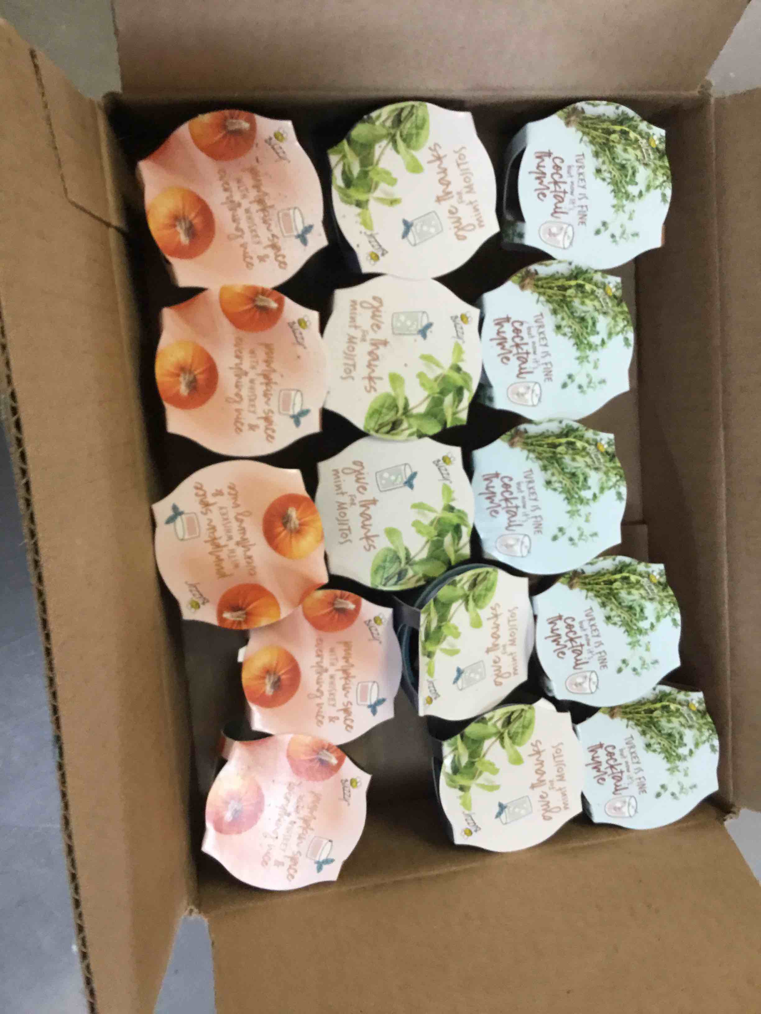 https://s3.amazonaws.com/lotting-images-prod/bidfta/RED4960425_1687462261809.jpeg