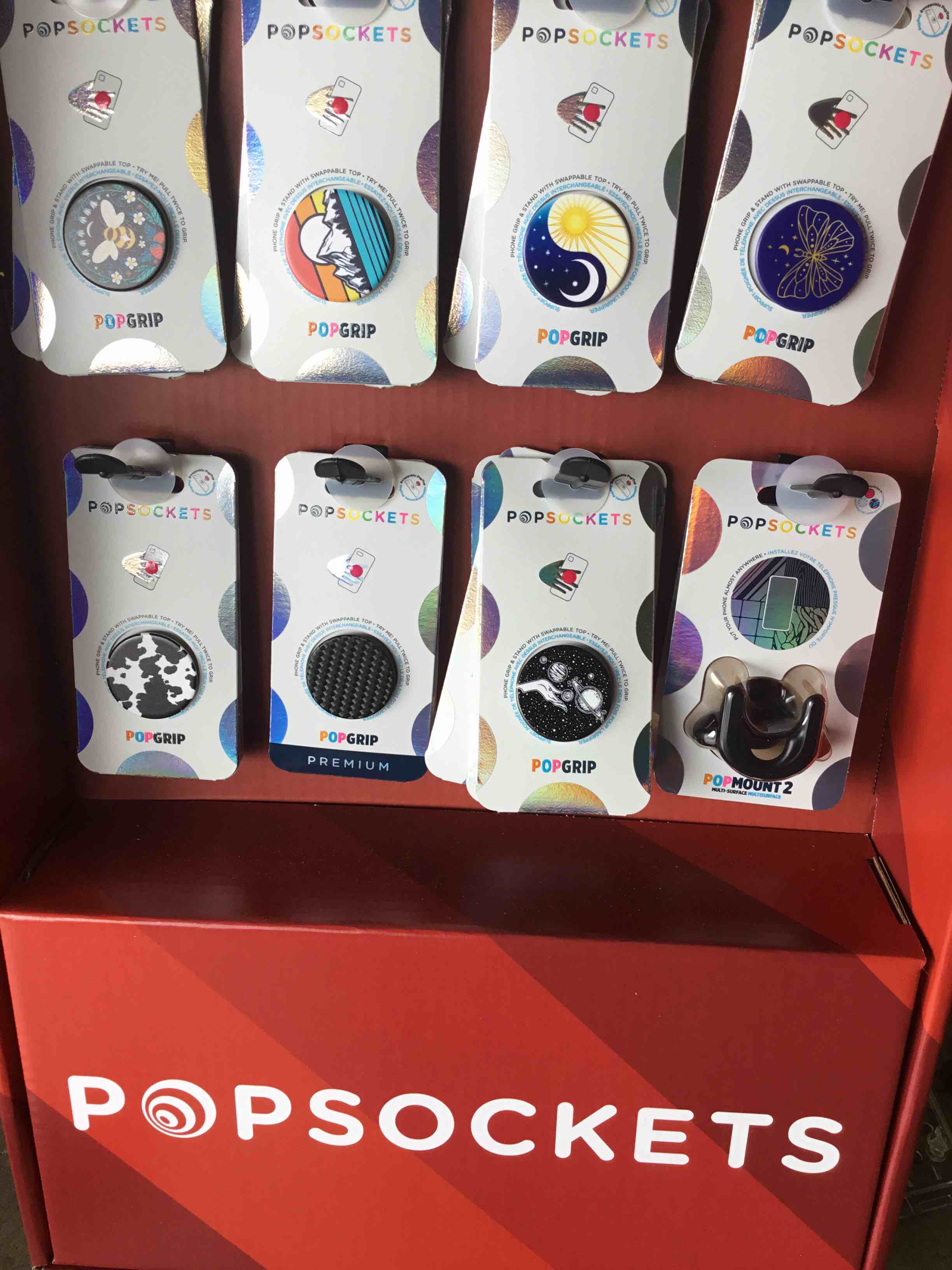 https://s3.amazonaws.com/lotting-images-prod/bidfta/RED4960460_1687456180861.jpeg