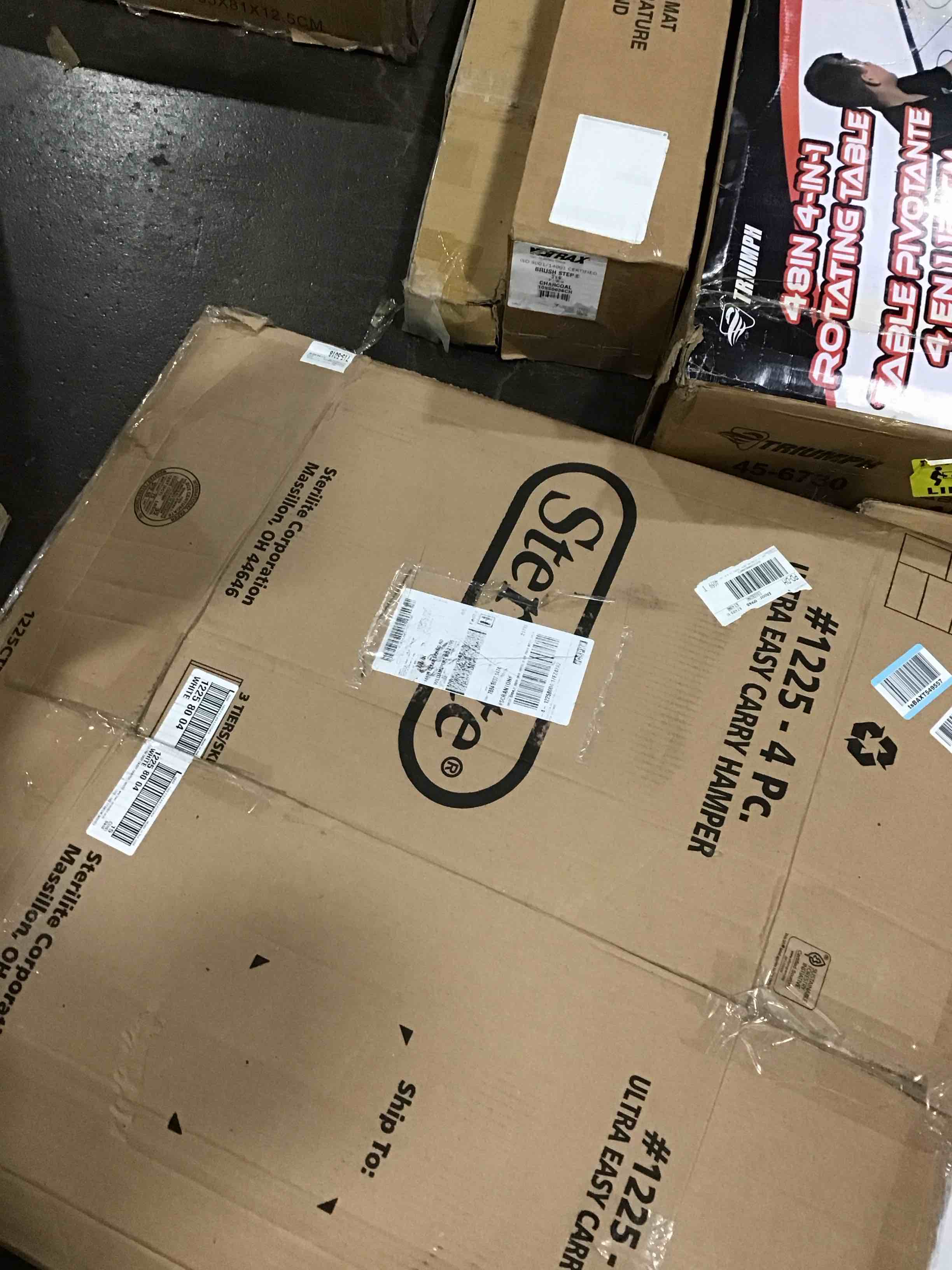 BABELIO 26-40 Inch Easy Install Extra Wide Pressure Mounted Metal Baby Gate, No Drilling, No Tools Required, with Wall Protectors and Extenders (Black)