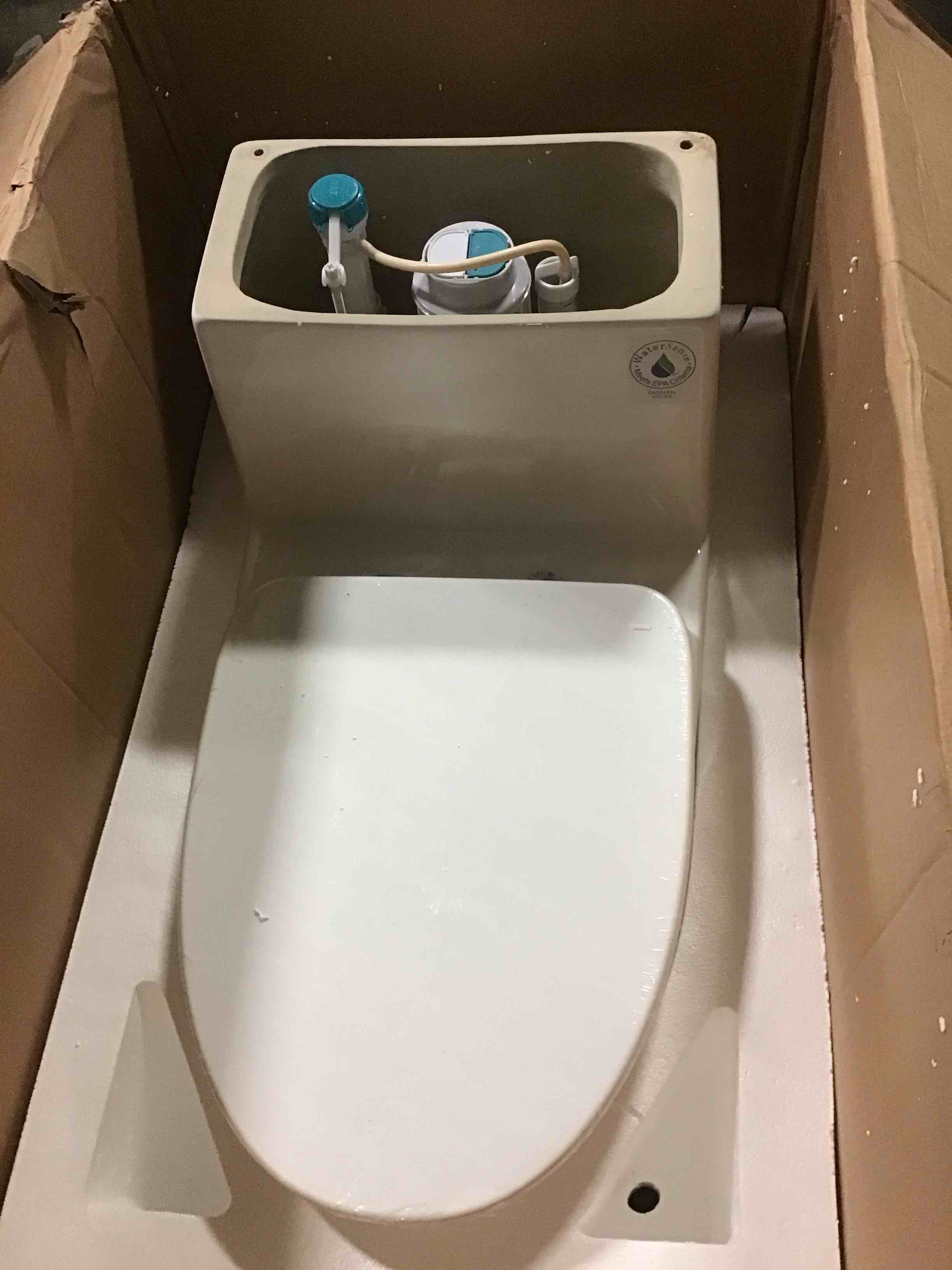 https://s3.amazonaws.com/lotting-images-prod/bidfta/RED4968272_1703248926771.jpeg