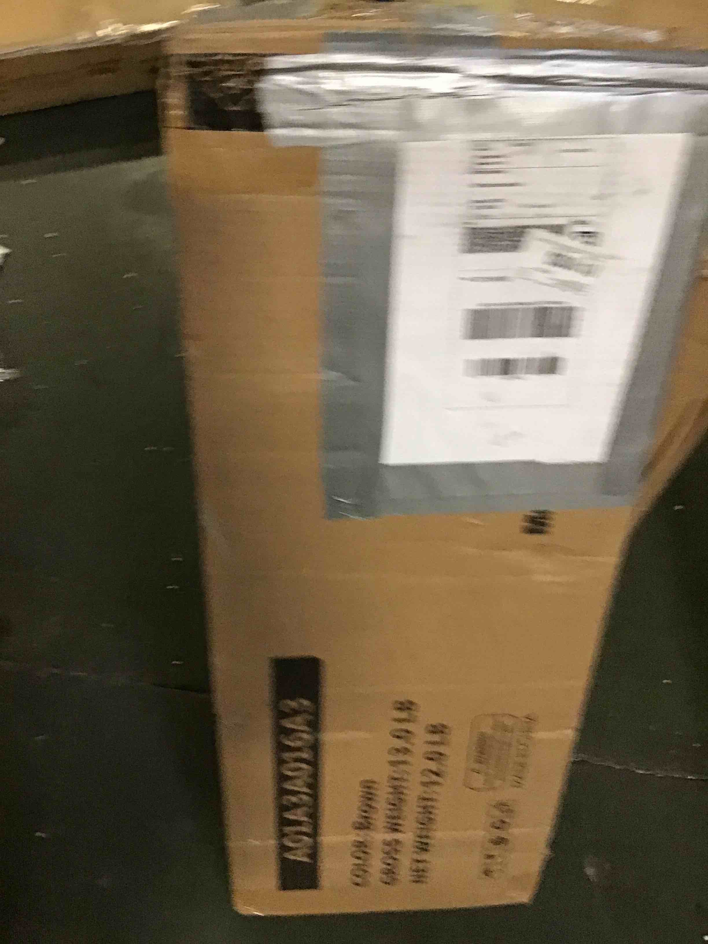 https://s3.amazonaws.com/lotting-images-prod/bidfta/RED4968337_1703259925311.jpeg