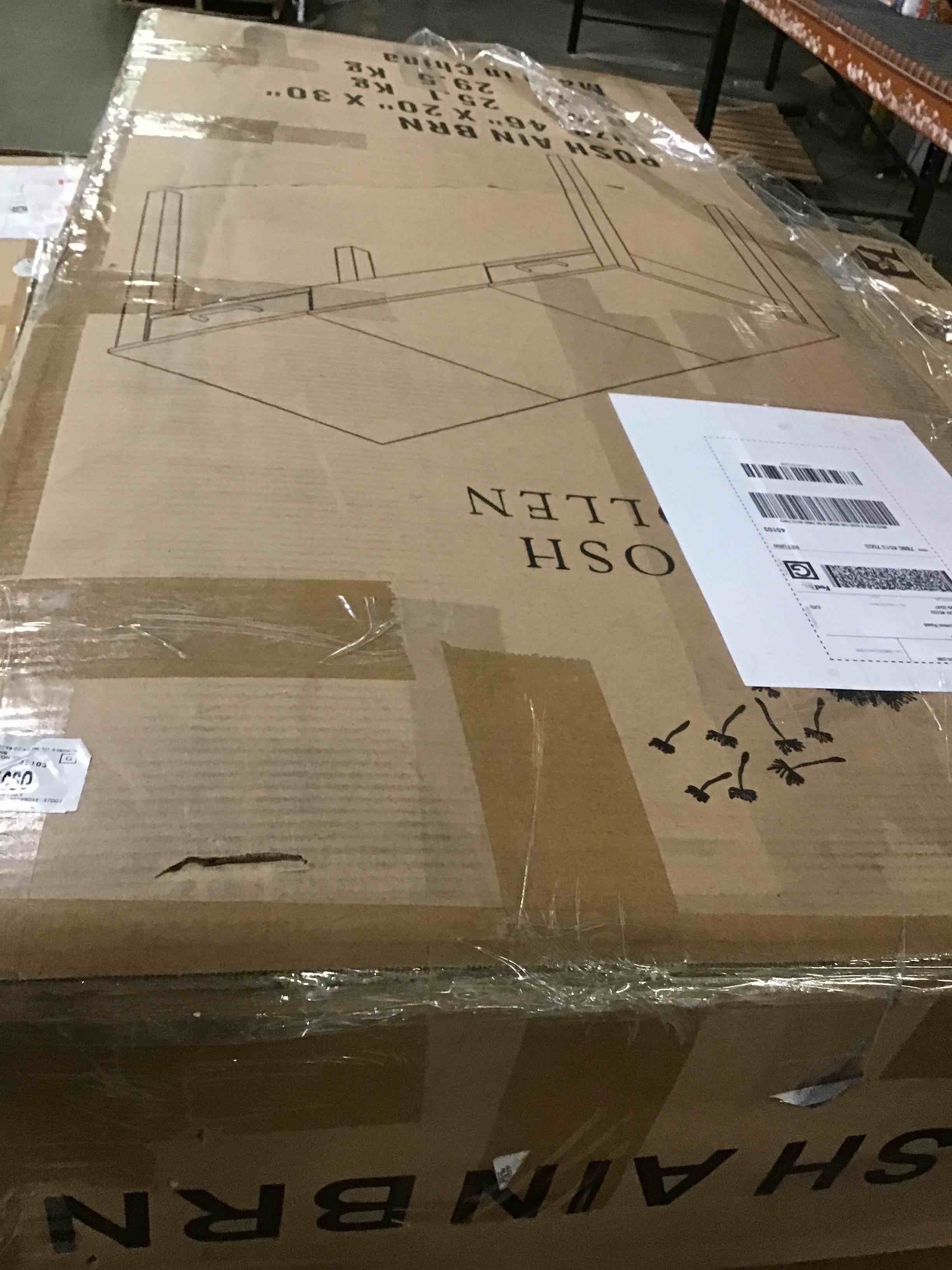 https://s3.amazonaws.com/lotting-images-prod/bidfta/RED4968353_1703262498875.jpeg