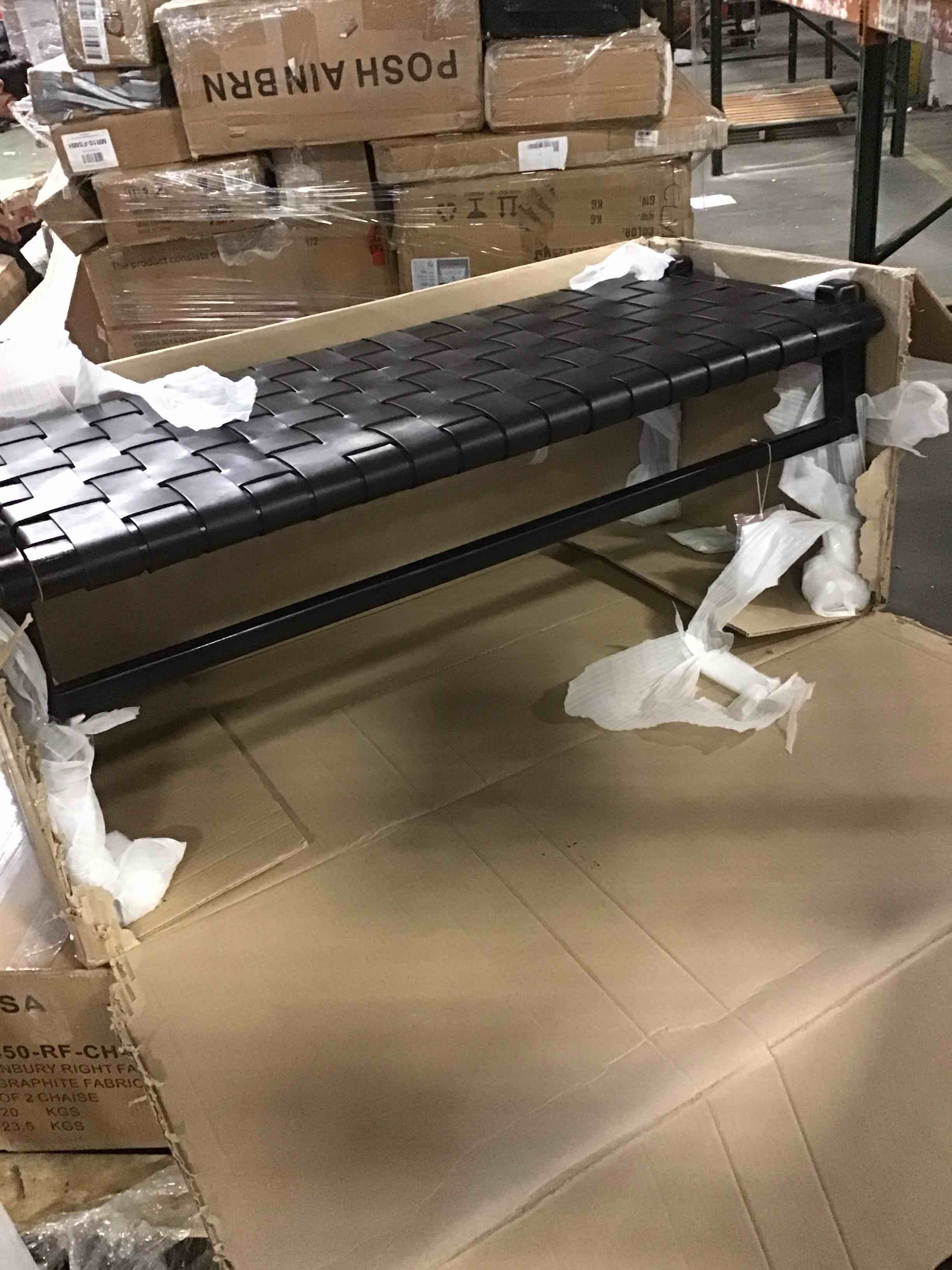 https://s3.amazonaws.com/lotting-images-prod/bidfta/RED4968359_1703260738831.jpeg