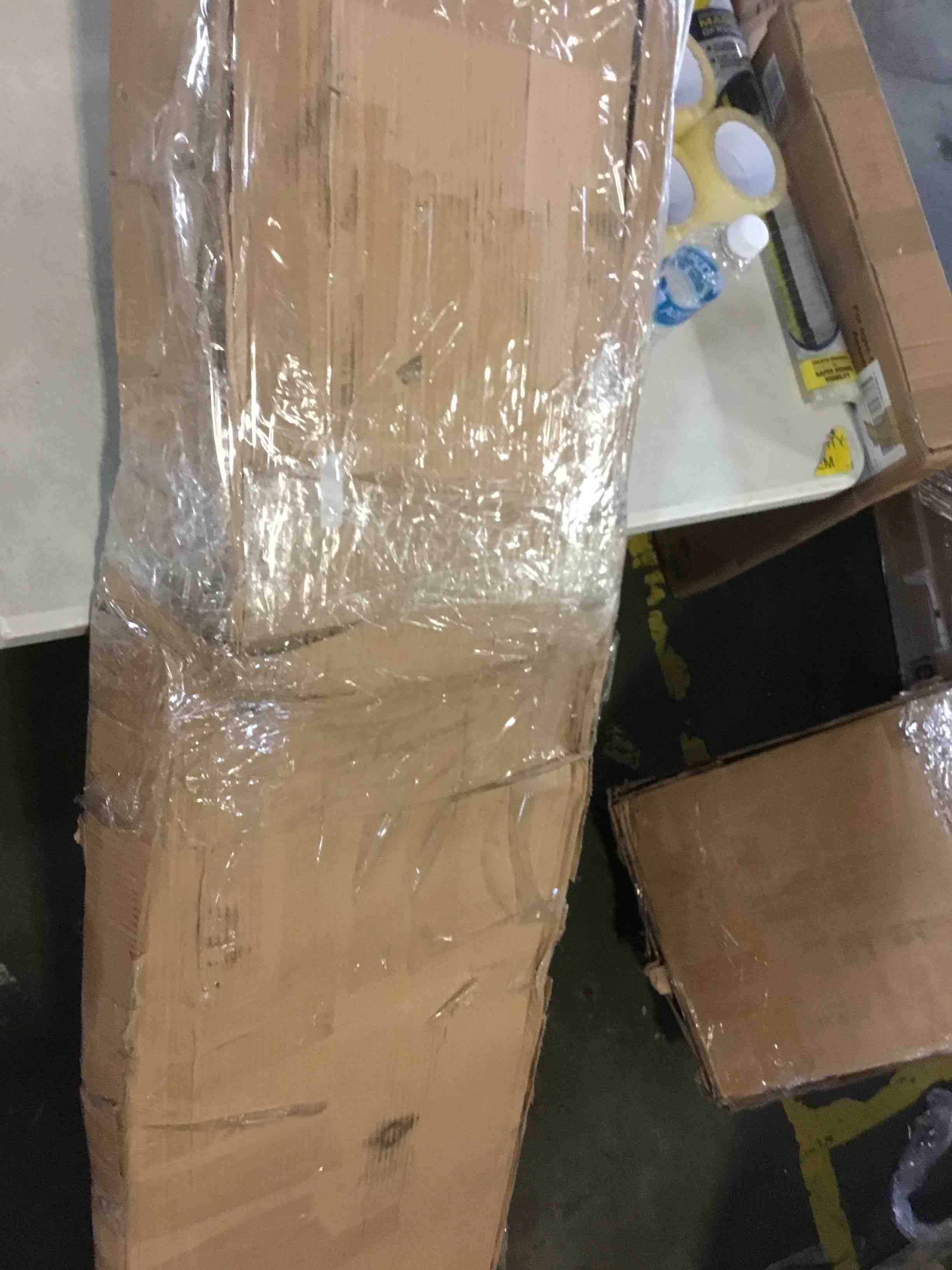 https://s3.amazonaws.com/lotting-images-prod/bidfta/RED4969331_1702326126034.jpeg