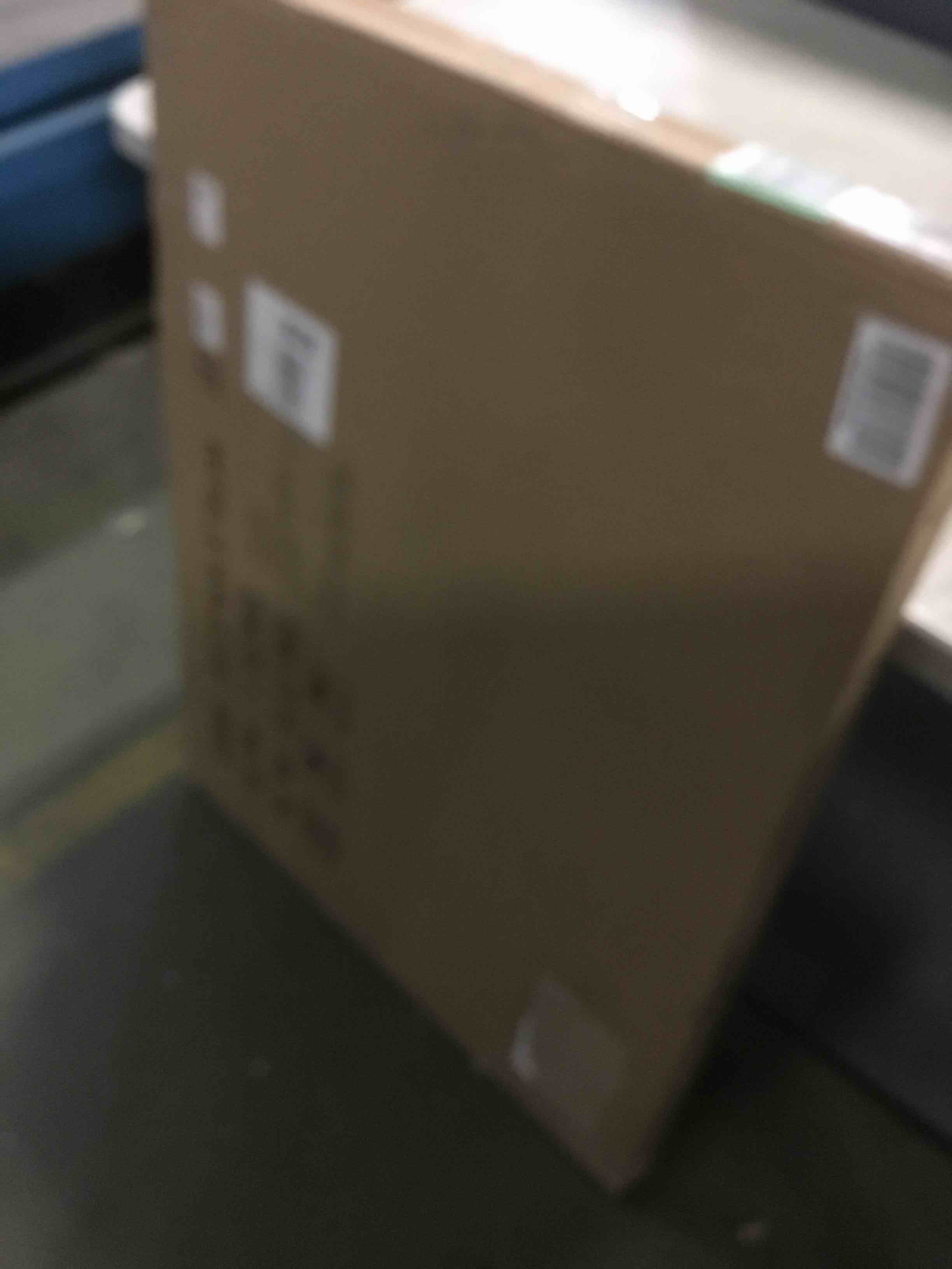 https://s3.amazonaws.com/lotting-images-prod/bidfta/RED4969814_1702642691278.jpeg