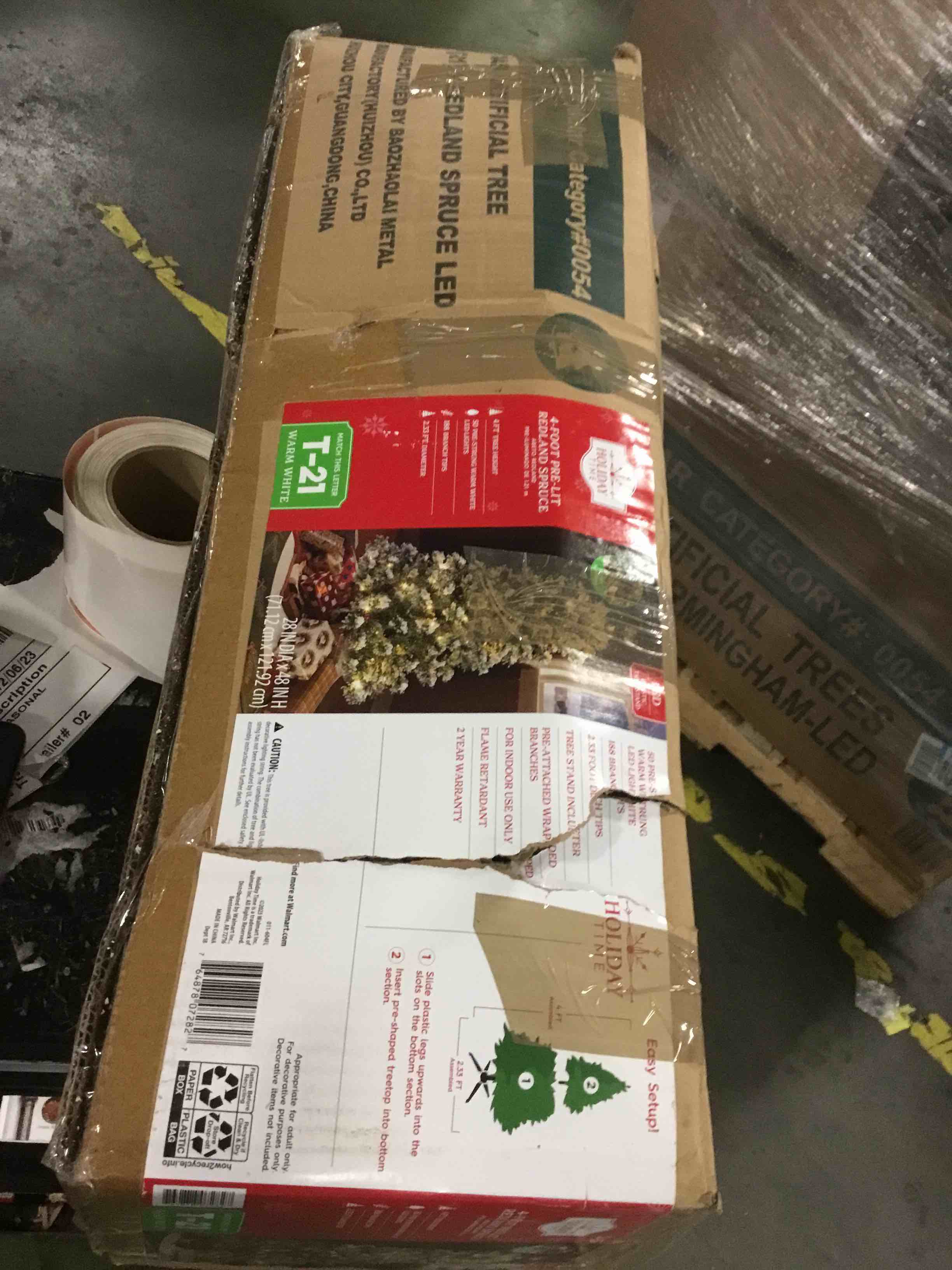 https://s3.amazonaws.com/lotting-images-prod/bidfta/RED4972044_1702387900464.jpeg